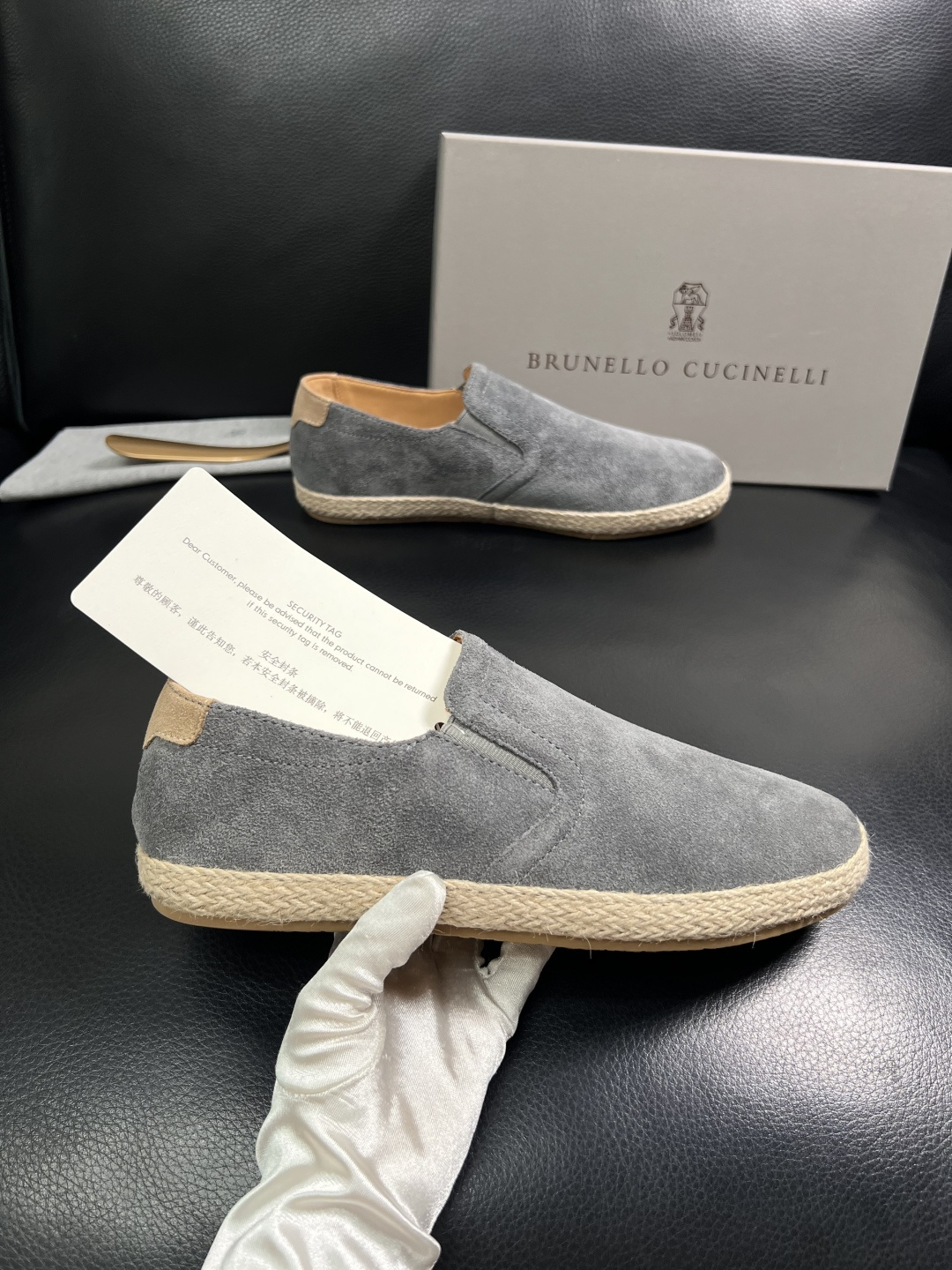 Brunello Cucinelli  高品质 顶级工艺品  BC  专柜同步原厂配置，意大利进口牛皮面