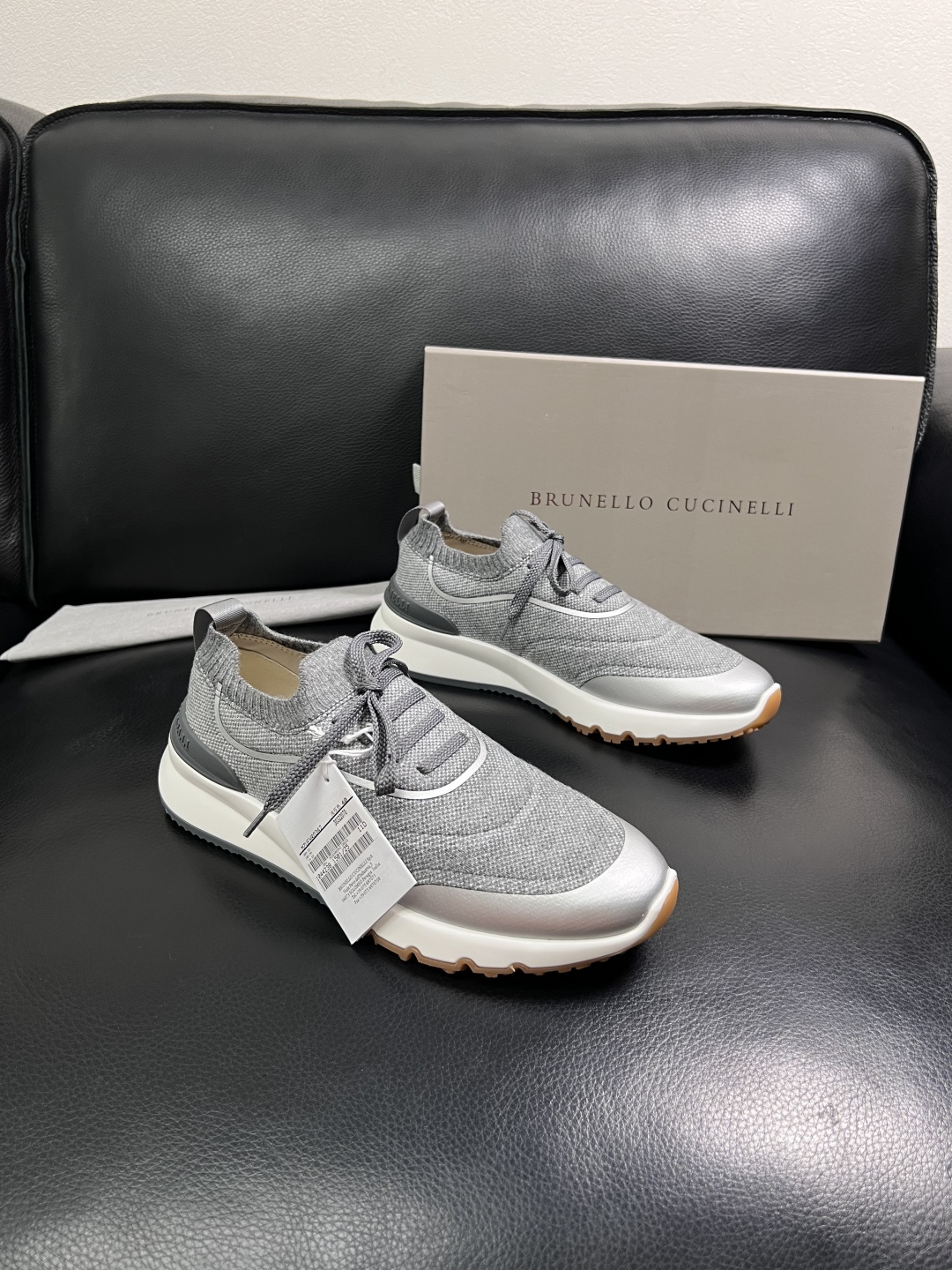 Brunello Cucinelli  高品质 顶级工艺品  BC  专柜同步原厂配置，意大利进口牛皮面