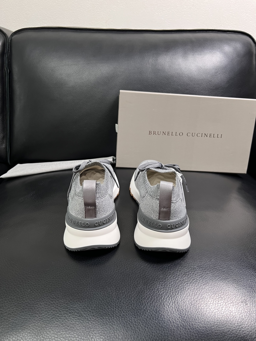 Brunello Cucinelli  高品质 顶级工艺品  BC  专柜同步原厂配置，意大利进口牛皮面