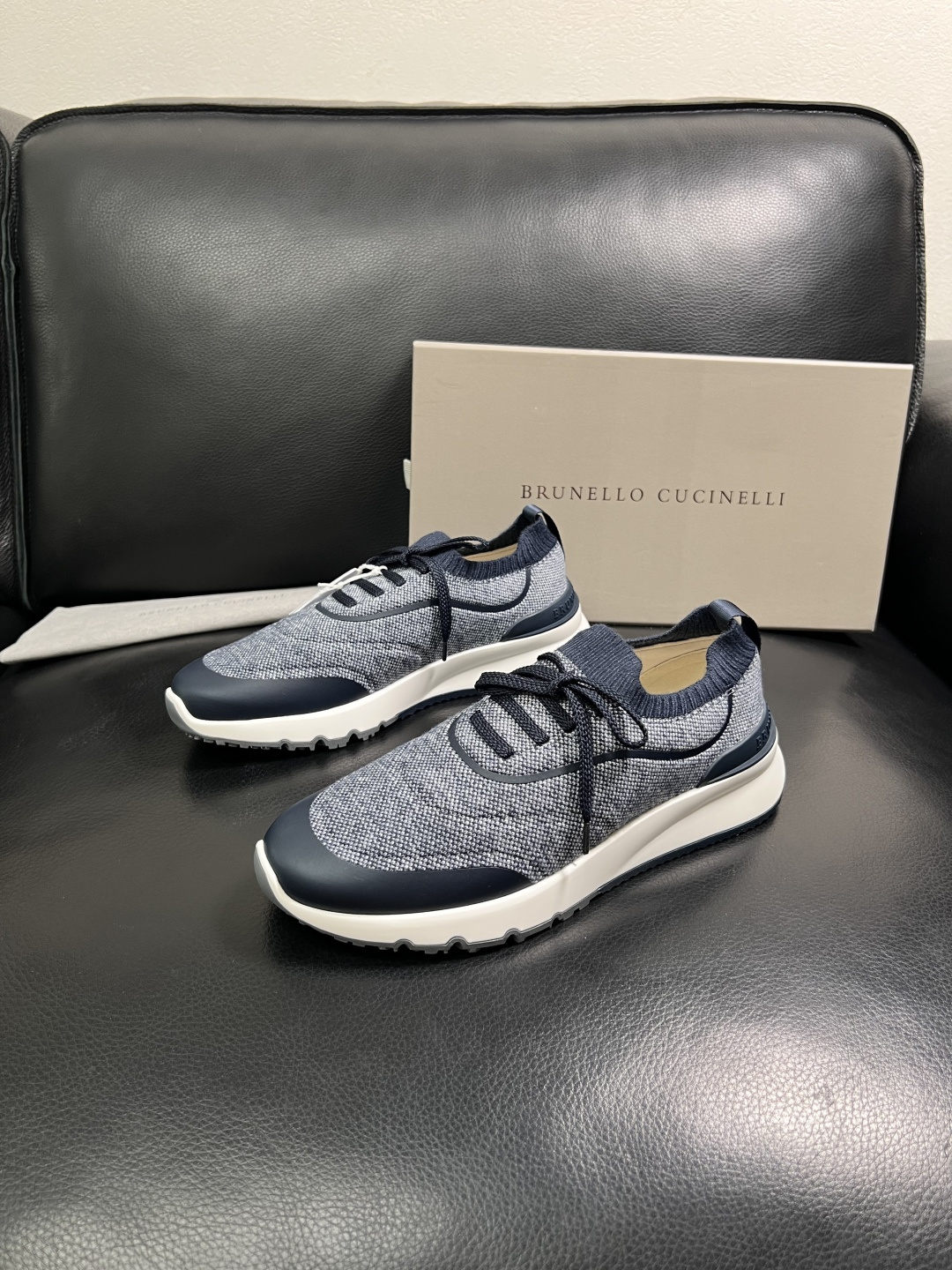 Brunello Cucinelli  高品质 顶级工艺品  BC  专柜同步原厂配置，意大利进口牛皮面