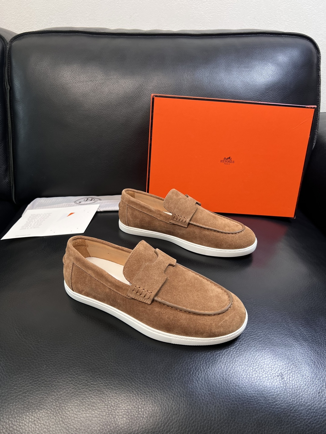 Hermes  高品质  顶级工艺品  爱马仕 专柜同步发售原厂配置，意大利进口原版牛皮面料，高品质拼接