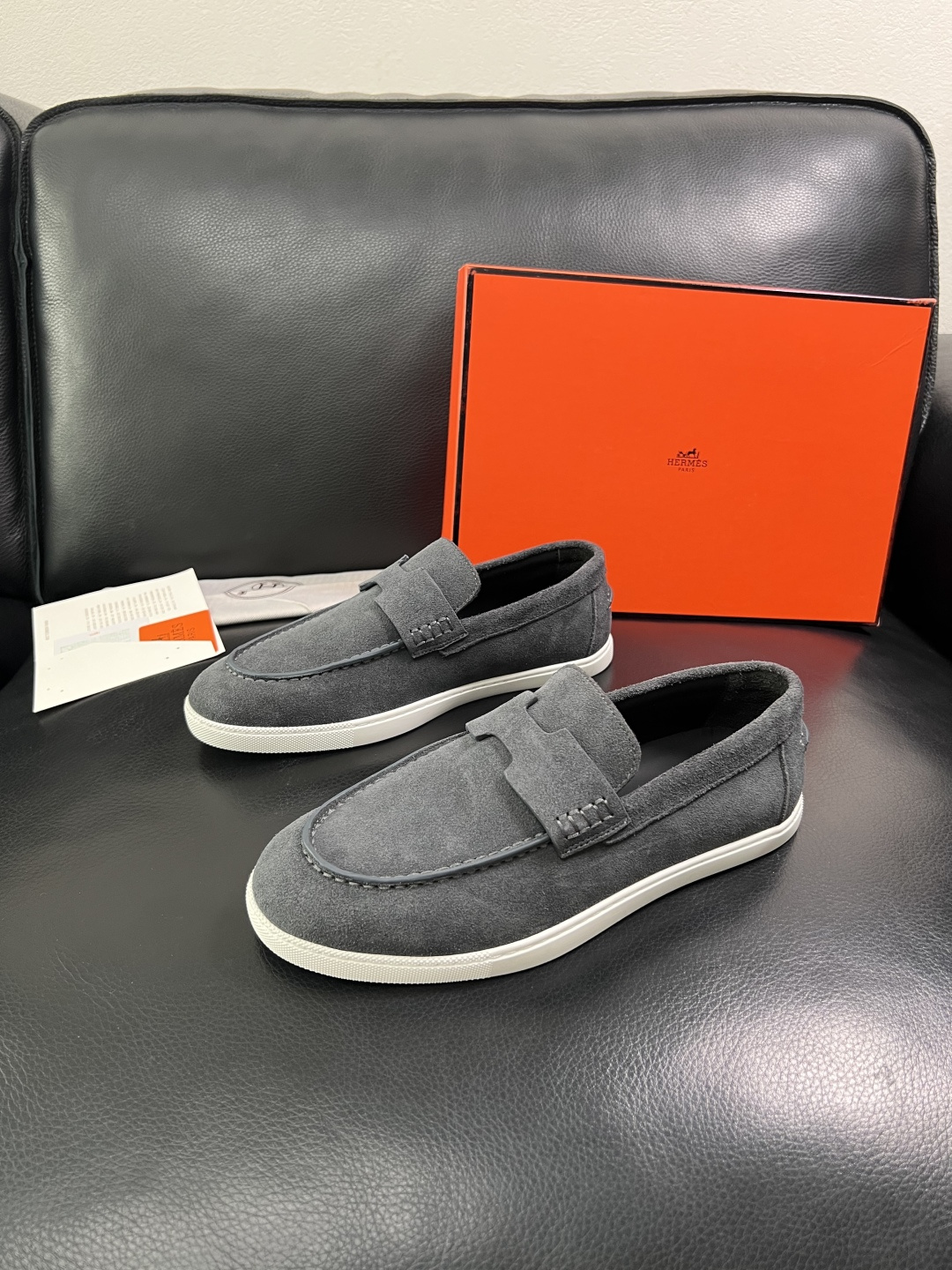 Hermes  高品质  顶级工艺品  爱马仕 专柜同步发售原厂配置，意大利进口原版牛皮面料，高品质拼接