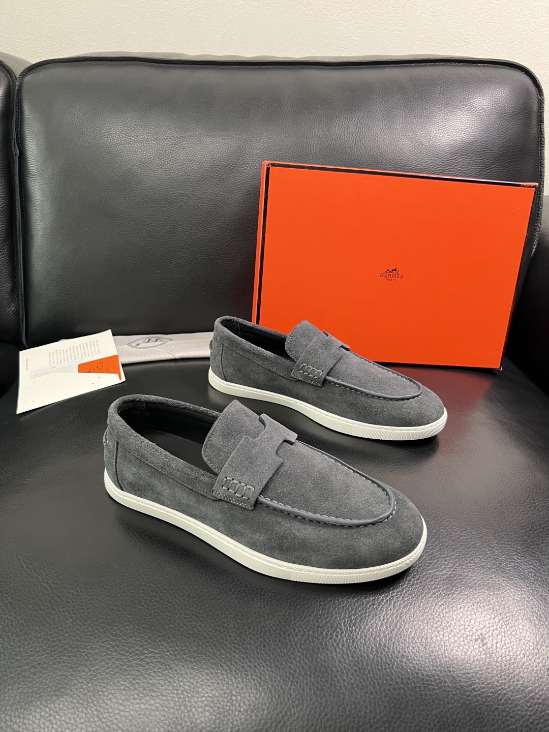 Hermes  高品质  顶级工艺品  爱马仕 专柜同步发售原厂配置，意大利进口原版牛皮面料，高品质拼接