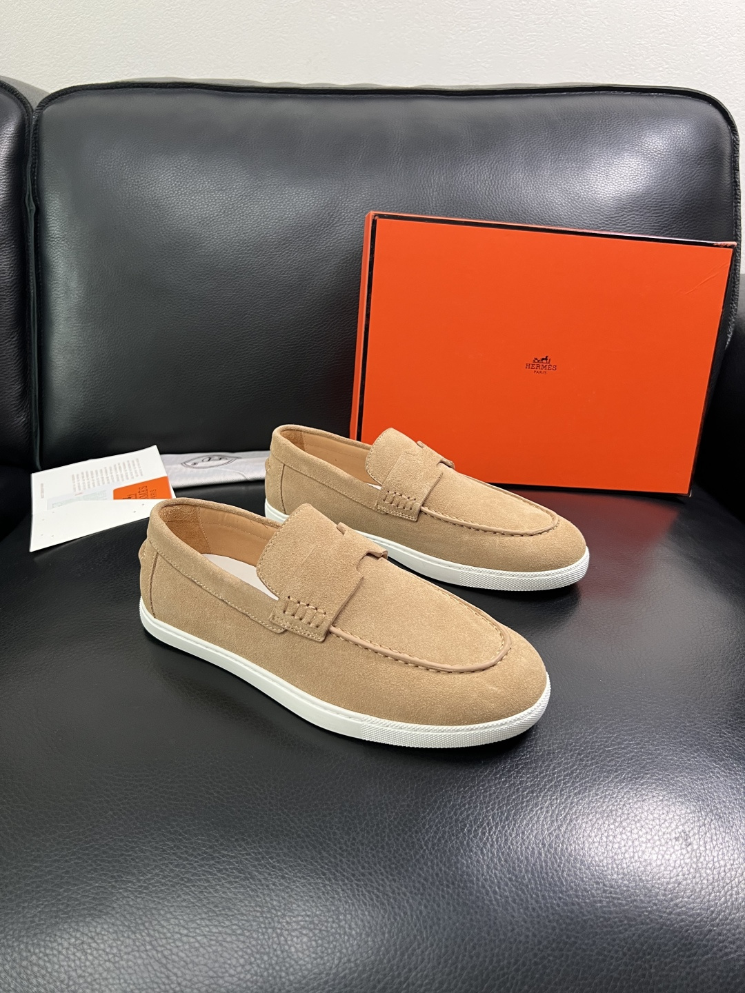 Hermes  高品质  顶级工艺品  爱马仕 专柜同步发售原厂配置，意大利进口原版牛皮面料，高品质拼接