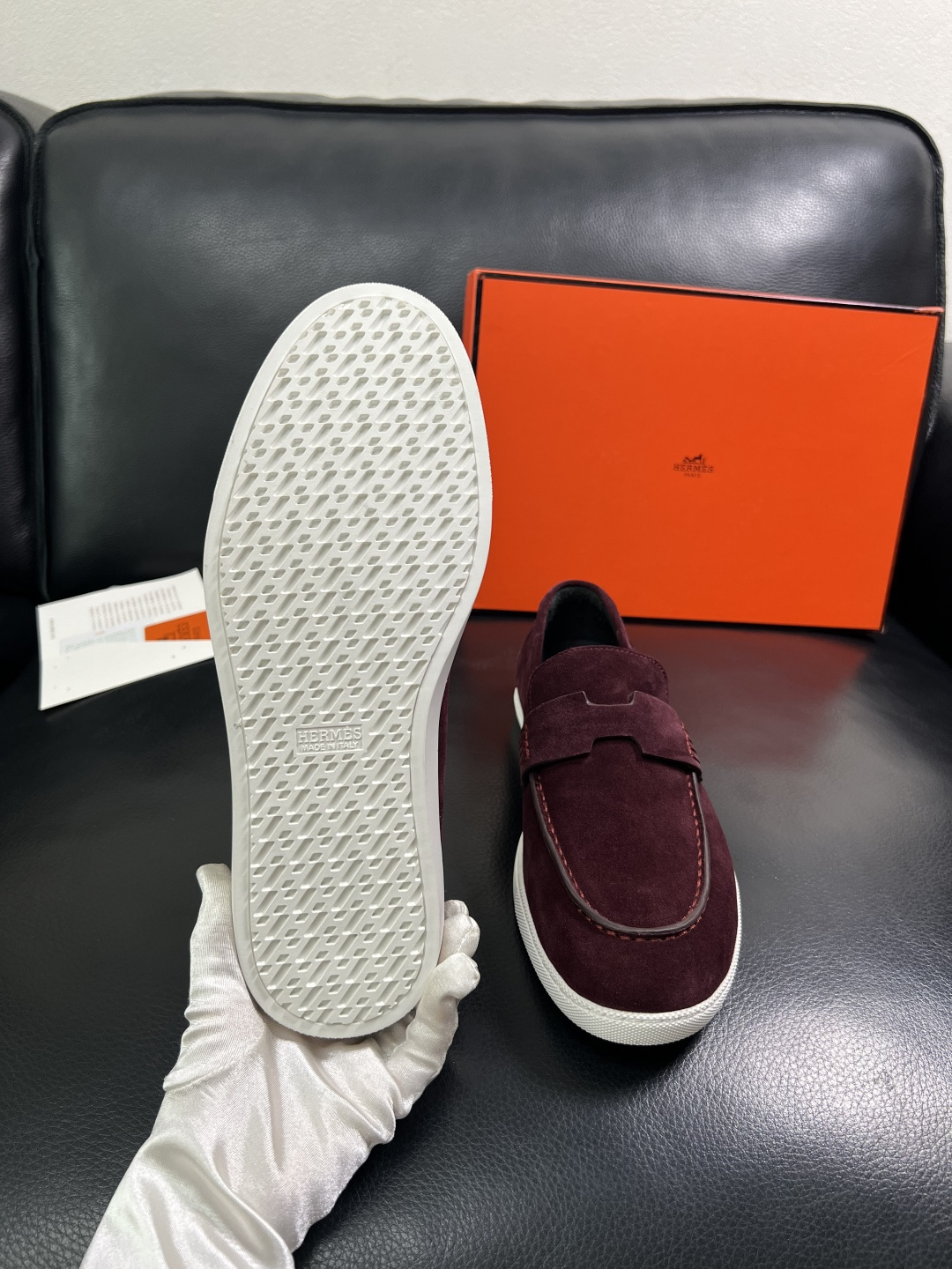 Hermes  高品质  顶级工艺品  爱马仕 专柜同步发售原厂配置，意大利进口原版牛皮面料，高品质拼接