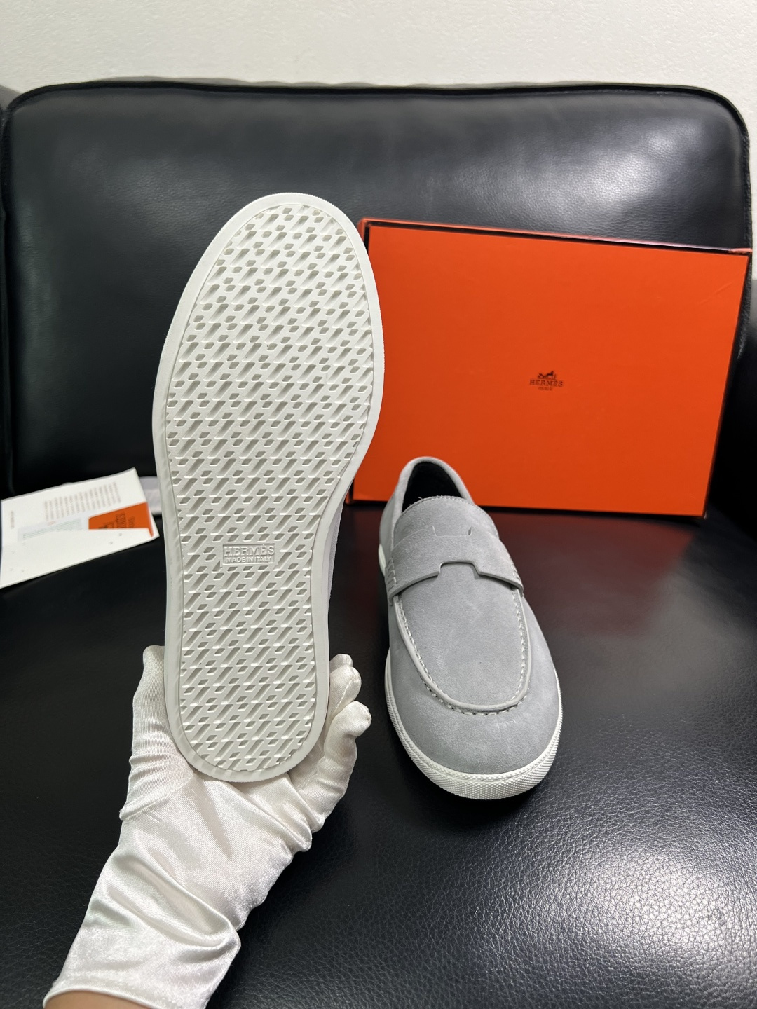 Hermes  高品质  顶级工艺品  爱马仕 专柜同步发售原厂配置，意大利进口原版牛皮面料，高品质拼接