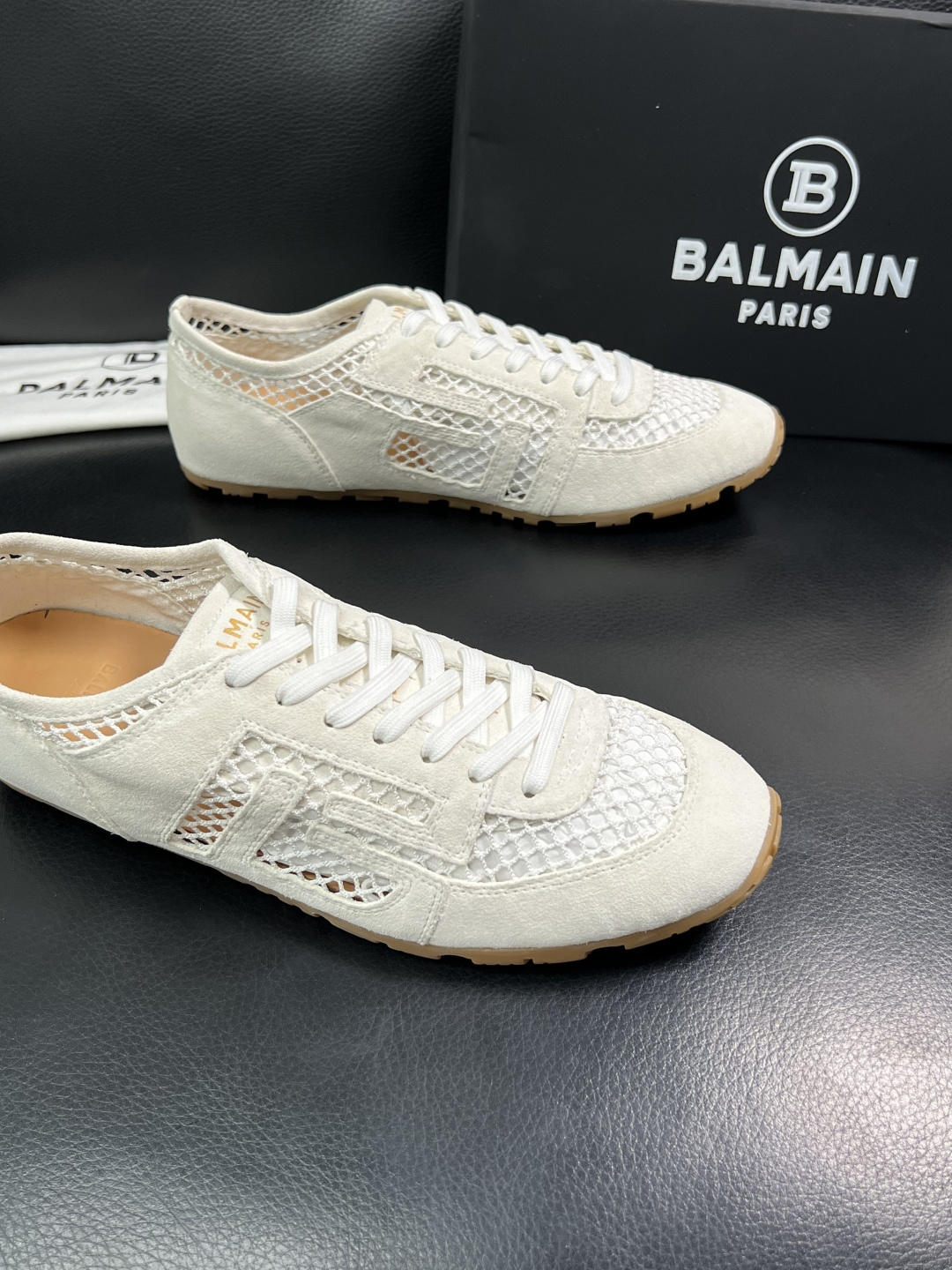 ⚠️只换码不退⚠️    BALMAIN  高品质  顶级工艺品  巴尔曼  专柜新品同步，鞋面意大利进