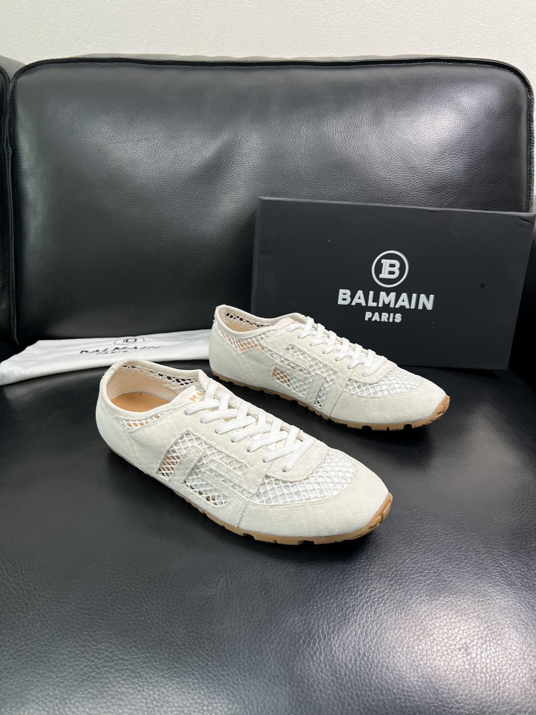 ⚠️只换码不退⚠️    BALMAIN  高品质  顶级工艺品  巴尔曼  专柜新品同步，鞋面意大利进