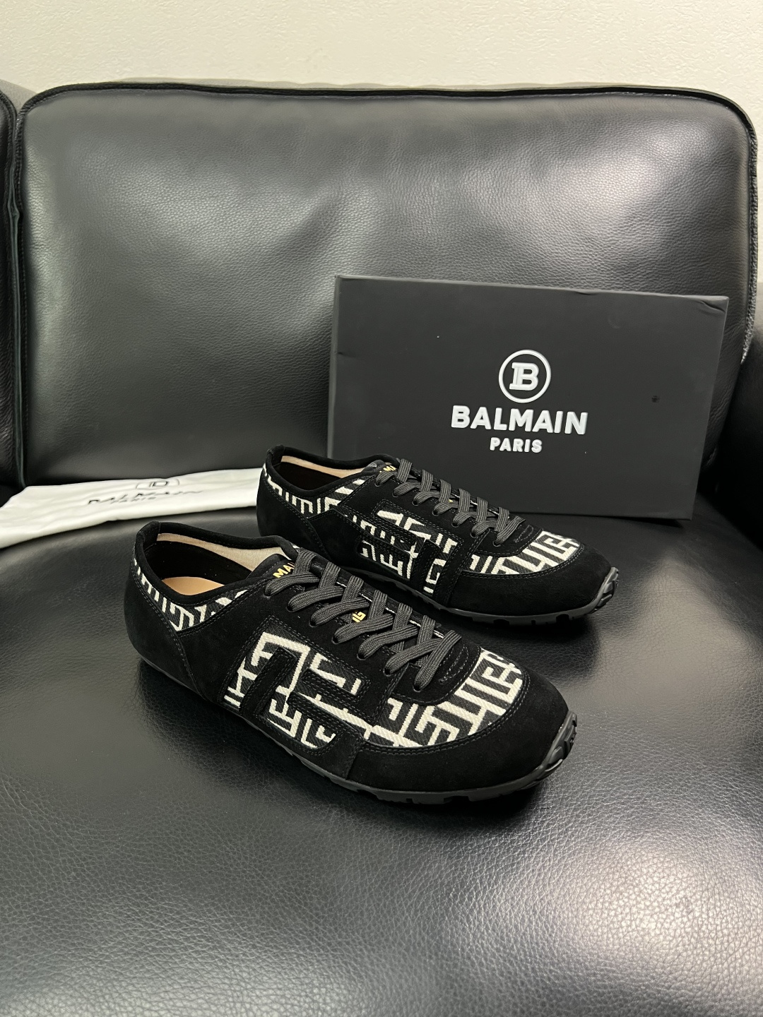 ⚠️只换码不退⚠️    BALMAIN  高品质  顶级工艺品  巴尔曼  专柜新品同步，鞋面意大利进