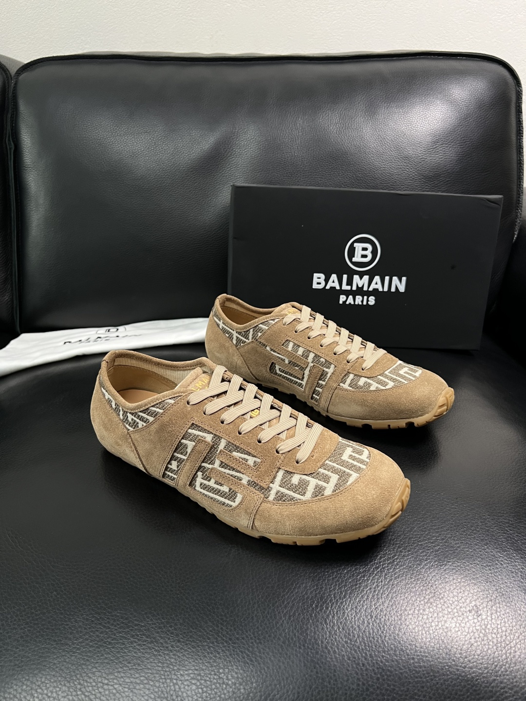 ⚠️只换码不退⚠️    BALMAIN  高品质  顶级工艺品  巴尔曼  专柜新品同步，鞋面意大利进