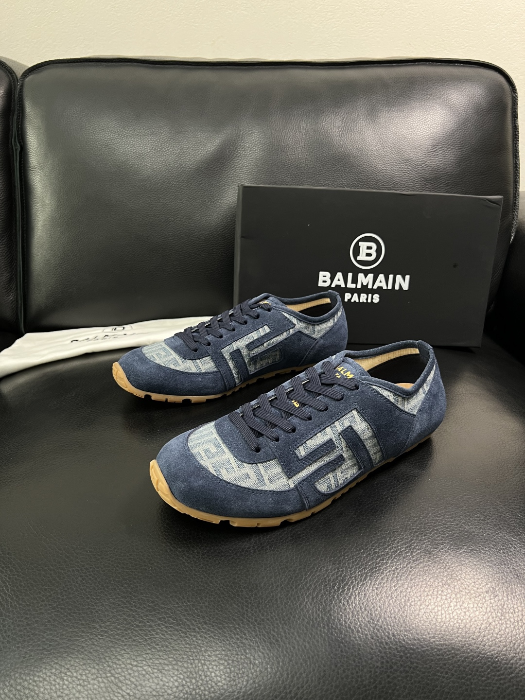 ⚠️只换码不退⚠️    BALMAIN  高品质  顶级工艺品  巴尔曼  专柜新品同步，鞋面意大利进