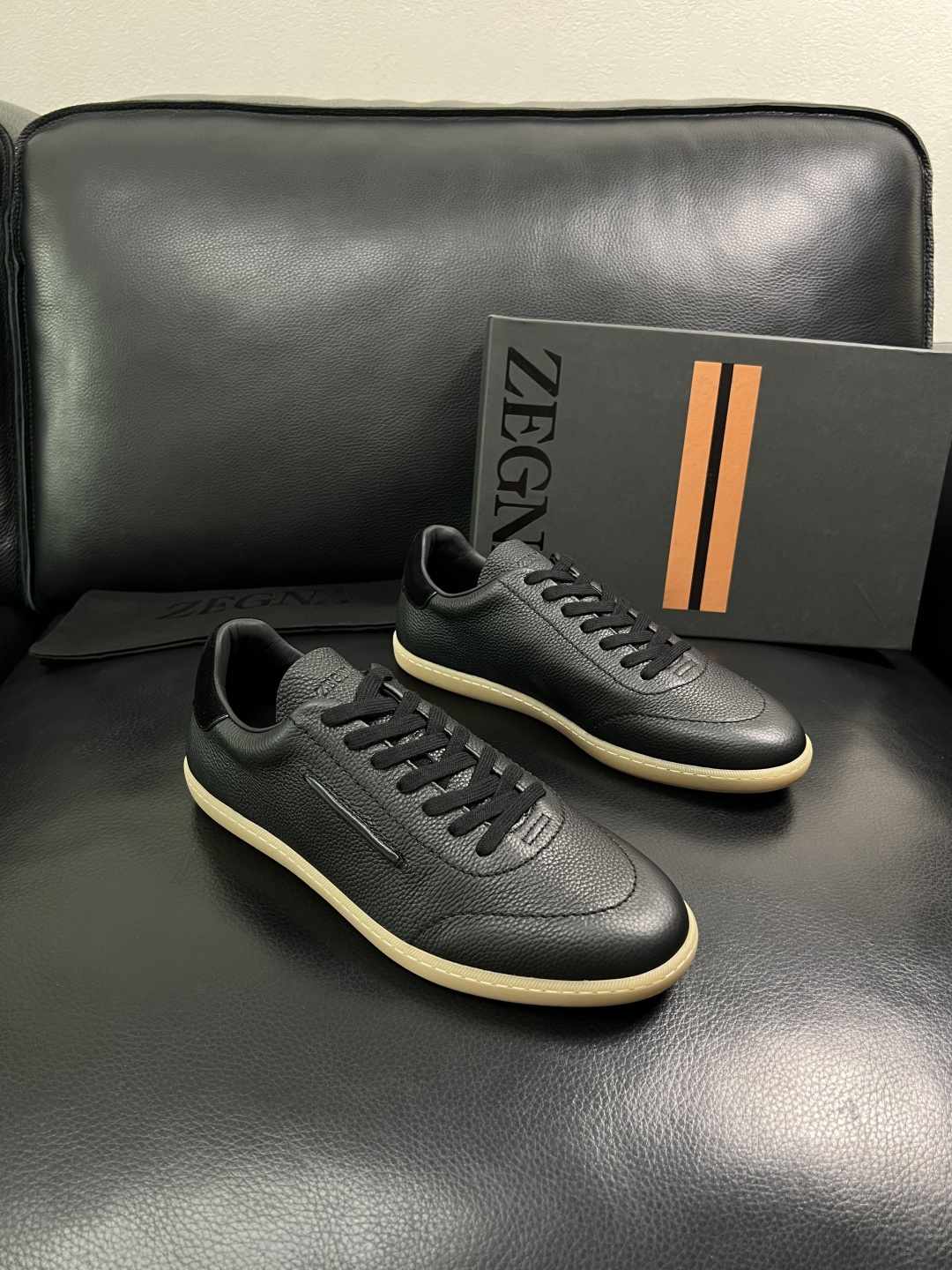 ⚠️只换码不退⚠️   Zegna  高品质  顶级工艺品  杰尼亚  专柜新款原厂配置，意大利进口牛皮