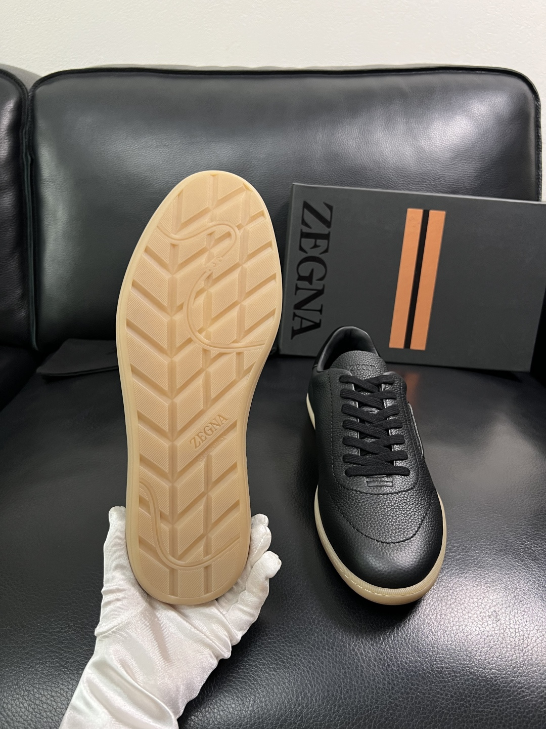 ⚠️只换码不退⚠️   Zegna  高品质  顶级工艺品  杰尼亚  专柜新款原厂配置，意大利进口牛皮