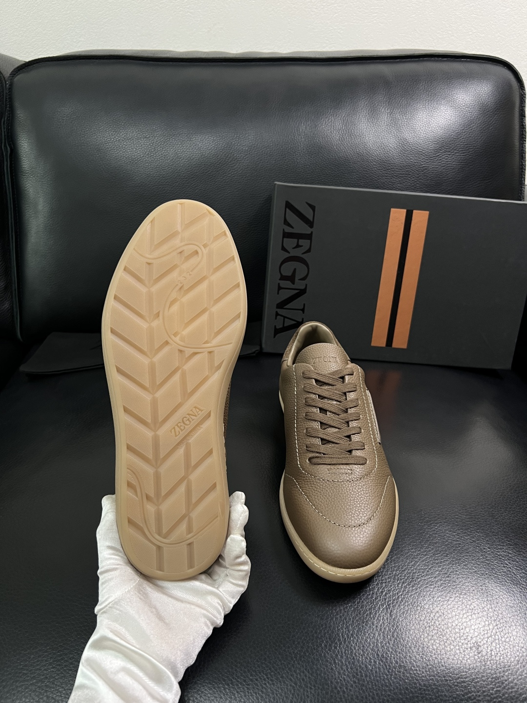 ⚠️只换码不退⚠️   Zegna  高品质  顶级工艺品  杰尼亚  专柜新款原厂配置，意大利进口牛皮