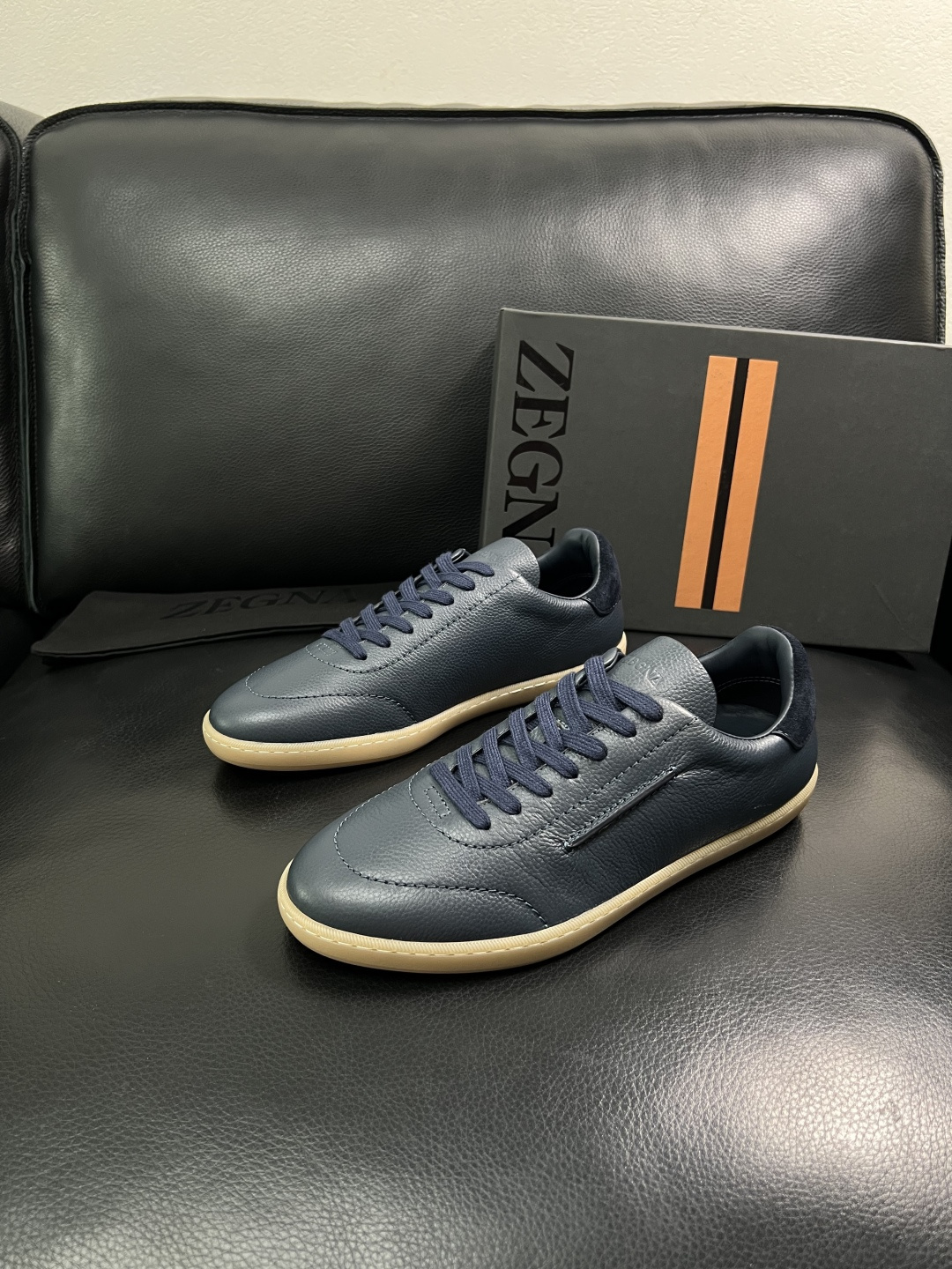 ⚠️只换码不退⚠️   Zegna  高品质  顶级工艺品  杰尼亚  专柜新款原厂配置，意大利进口牛皮