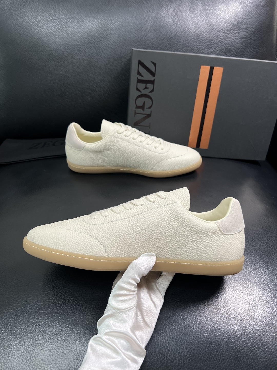 ⚠️只换码不退⚠️   Zegna  高品质  顶级工艺品  杰尼亚  专柜新款原厂配置，意大利进口牛皮