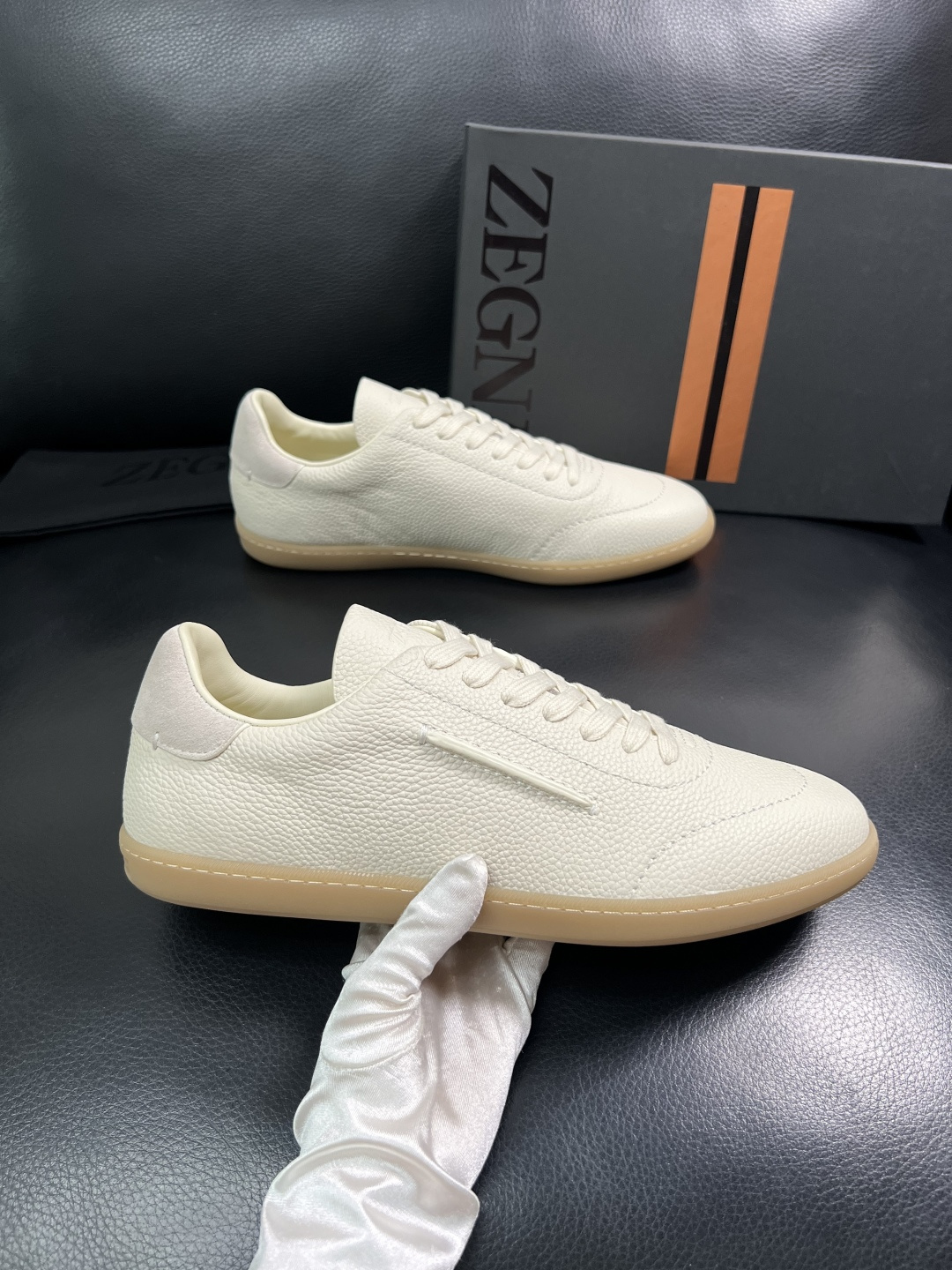 ⚠️只换码不退⚠️   Zegna  高品质  顶级工艺品  杰尼亚  专柜新款原厂配置，意大利进口牛皮