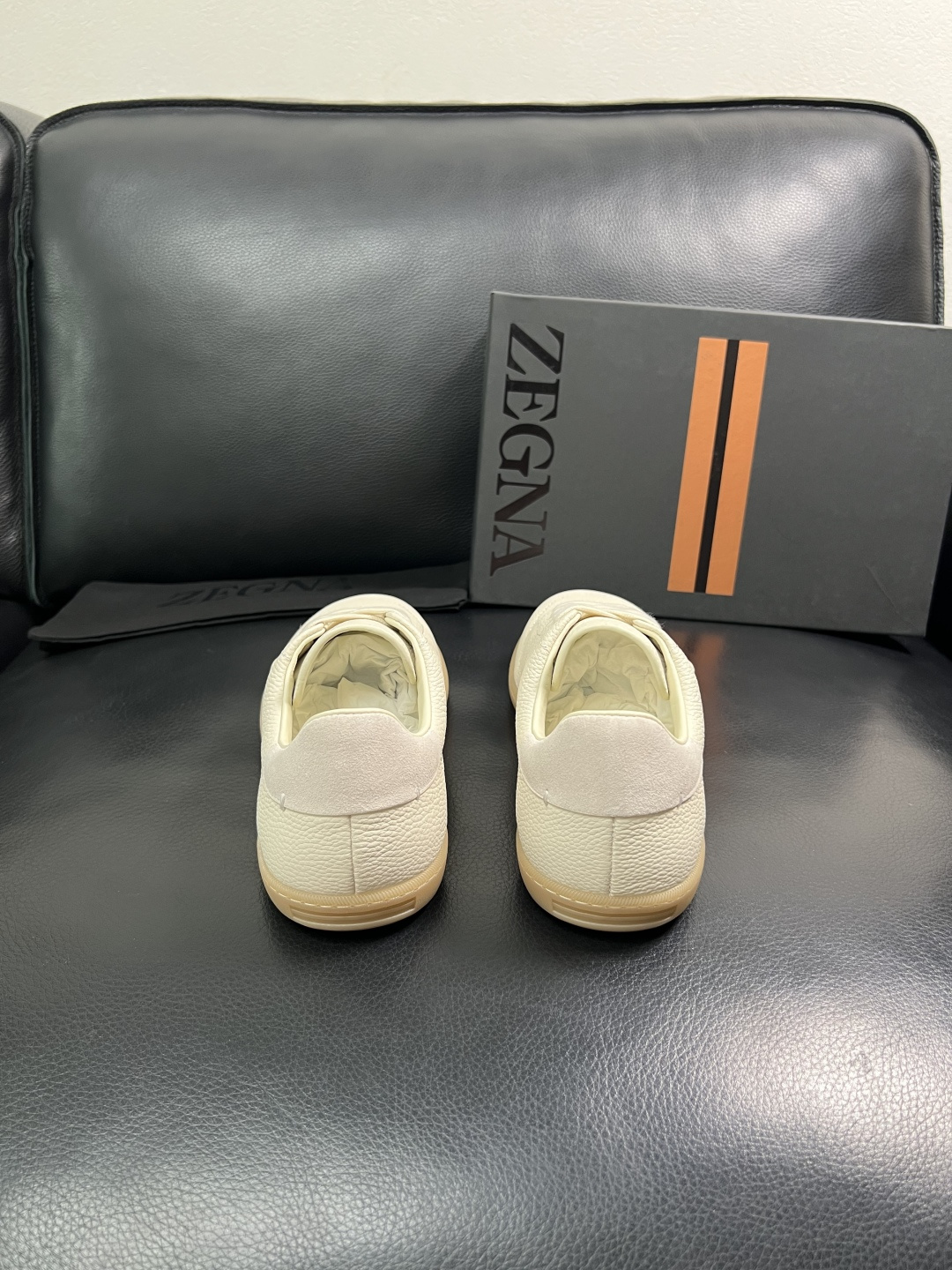 ⚠️只换码不退⚠️   Zegna  高品质  顶级工艺品  杰尼亚  专柜新款原厂配置，意大利进口牛皮