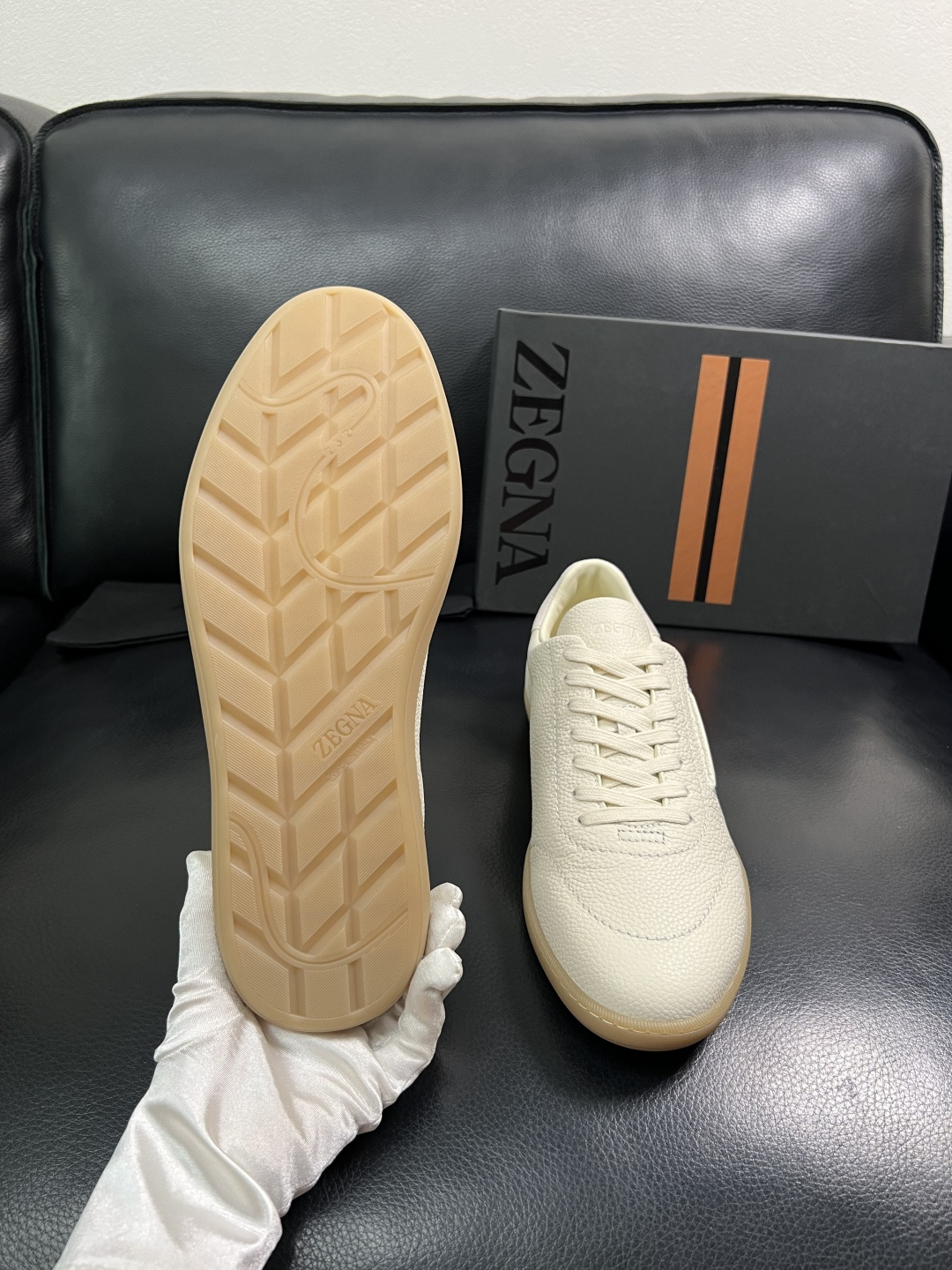 ⚠️只换码不退⚠️   Zegna  高品质  顶级工艺品  杰尼亚  专柜新款原厂配置，意大利进口牛皮