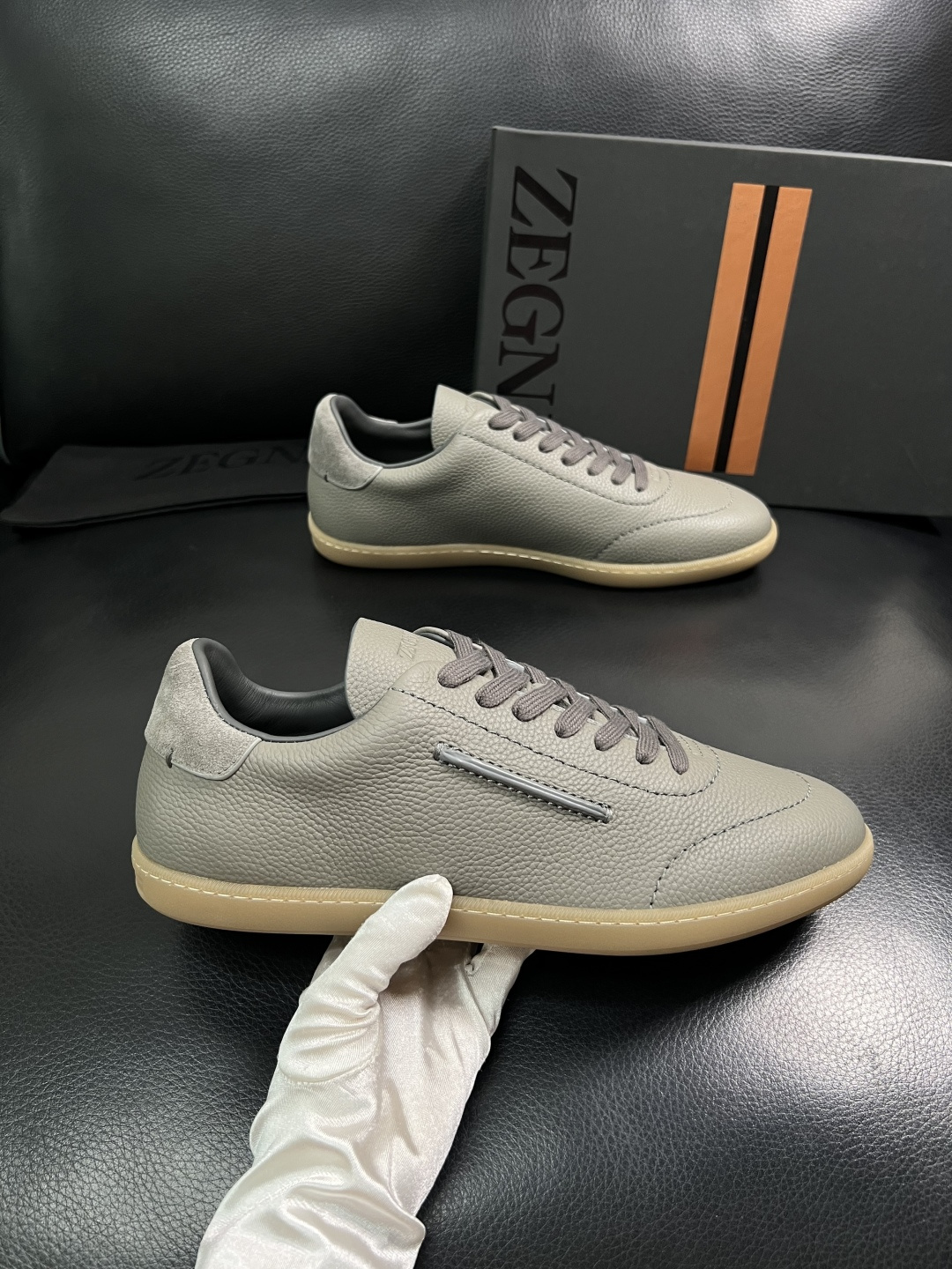 ⚠️只换码不退⚠️   Zegna  高品质  顶级工艺品  杰尼亚  专柜新款原厂配置，意大利进口牛皮