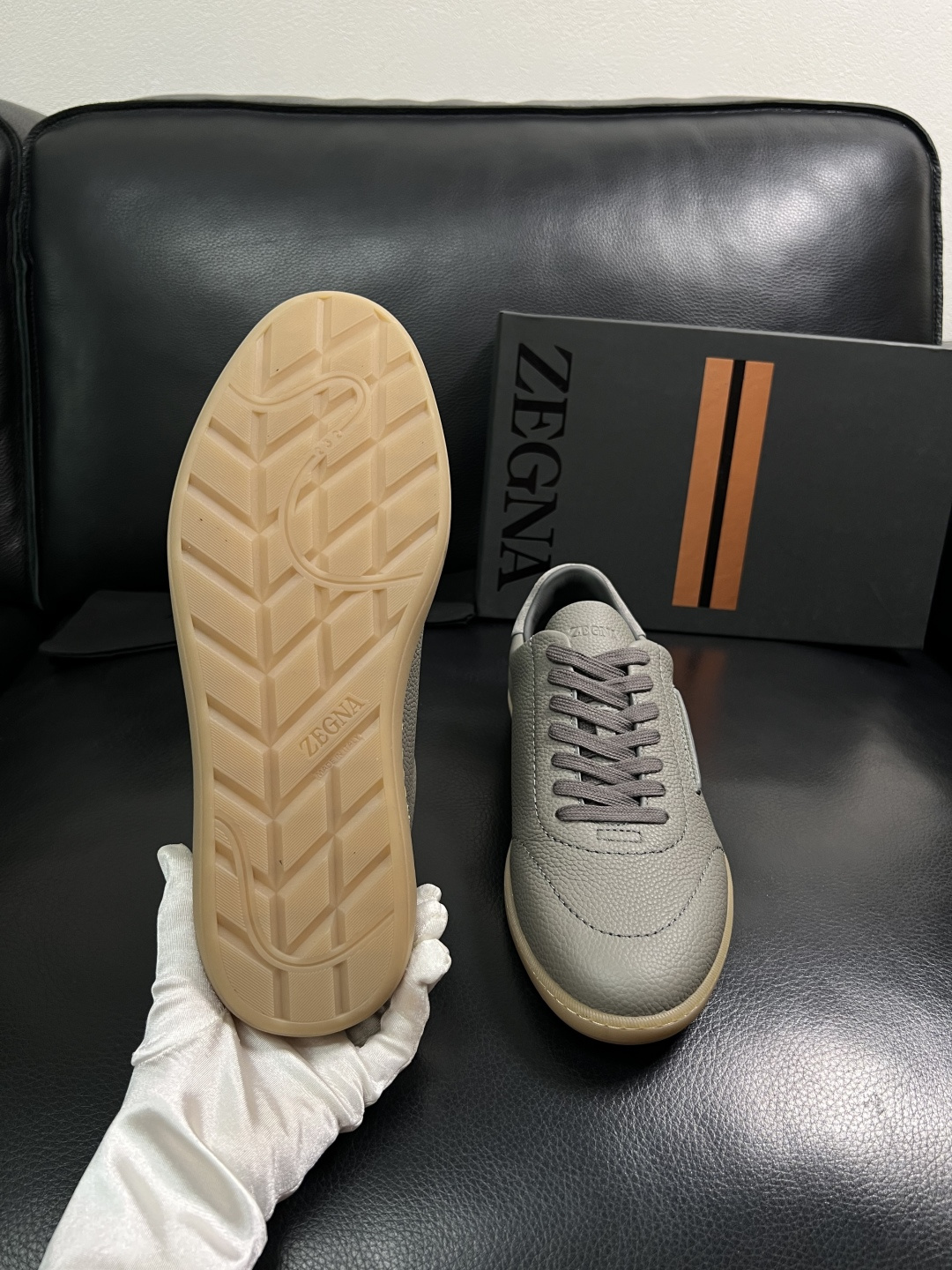 ⚠️只换码不退⚠️   Zegna  高品质  顶级工艺品  杰尼亚  专柜新款原厂配置，意大利进口牛皮