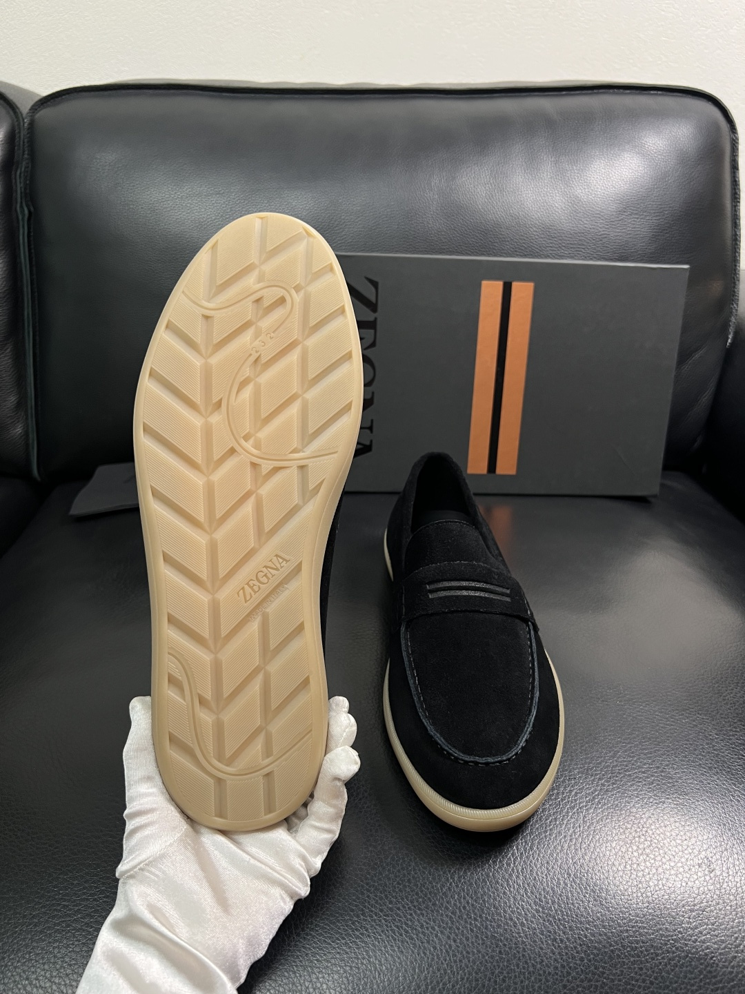 ⚠️只换码不退⚠️   Zegna  高品质  顶级工艺品  杰尼亚  专柜新款原厂配置，意大利进口牛皮