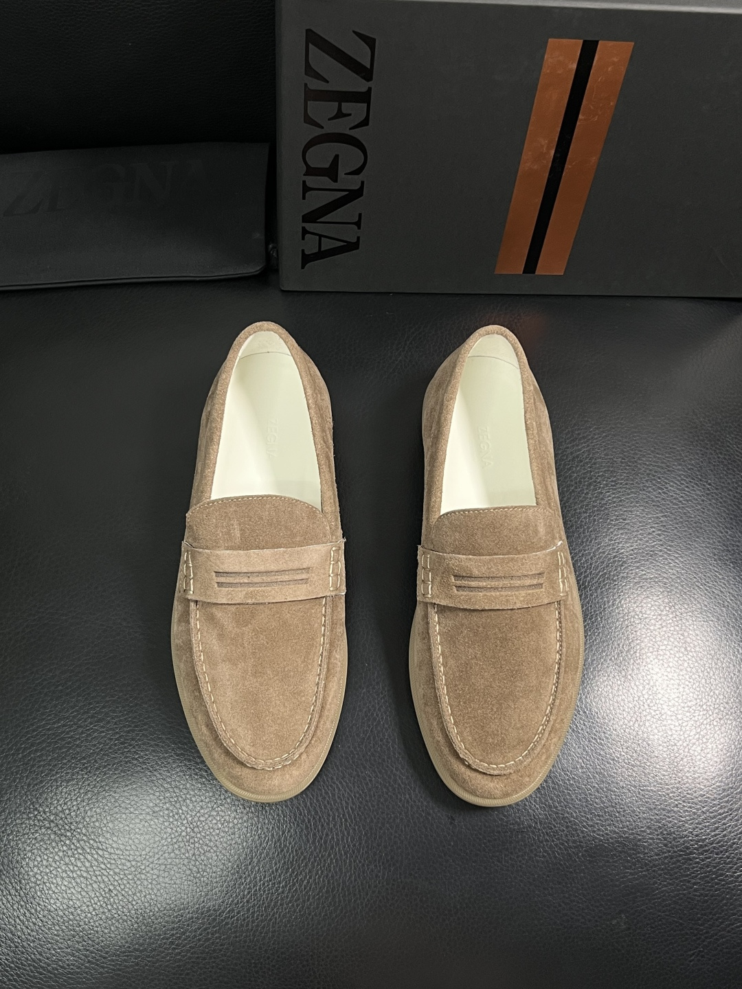 ⚠️只换码不退⚠️   Zegna  高品质  顶级工艺品  杰尼亚  专柜新款原厂配置，意大利进口牛皮