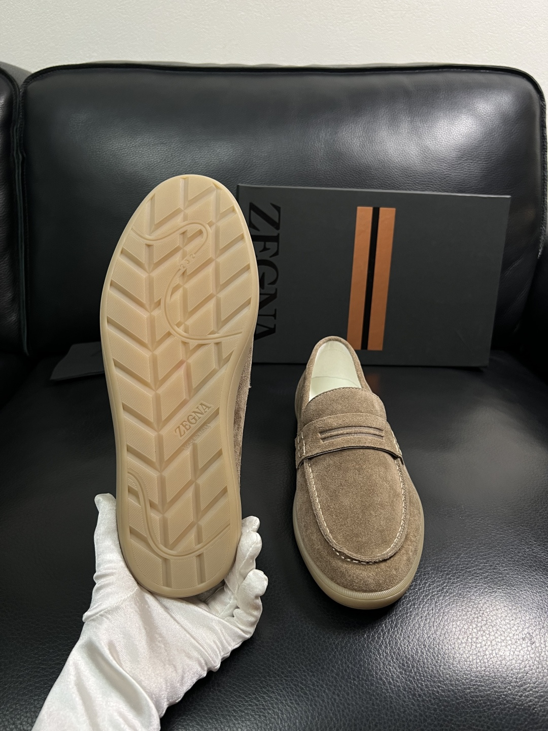 ⚠️只换码不退⚠️   Zegna  高品质  顶级工艺品  杰尼亚  专柜新款原厂配置，意大利进口牛皮