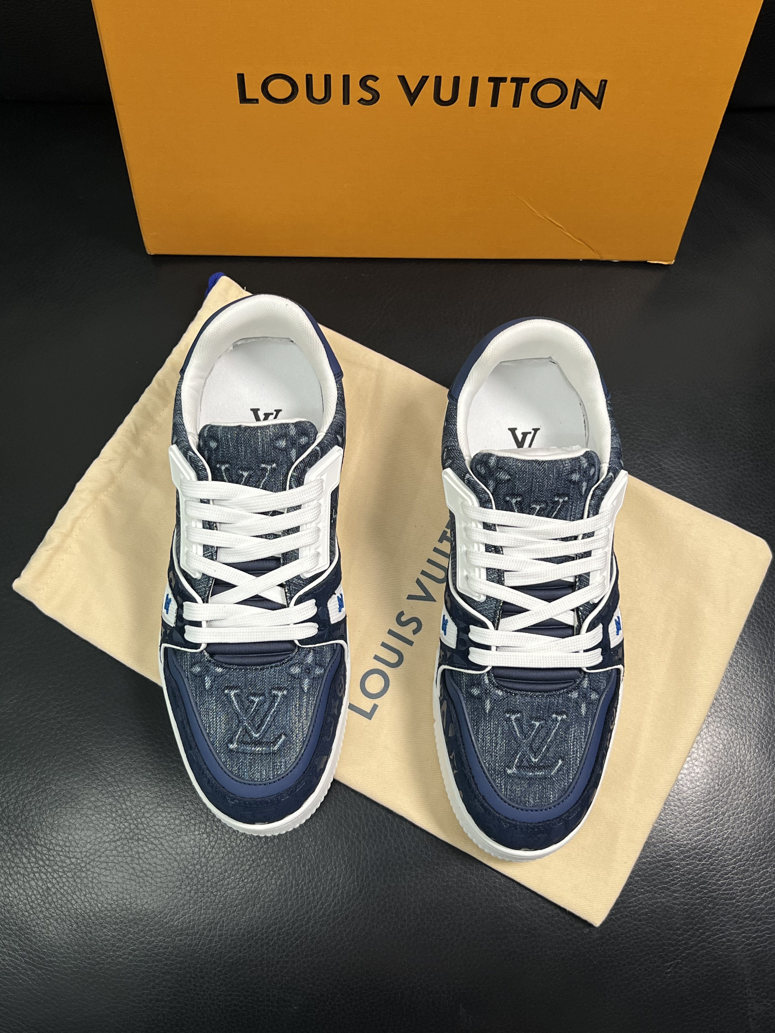 루이비통 신발 135773 Louis Vuitton Shoes 썸네일 이미지