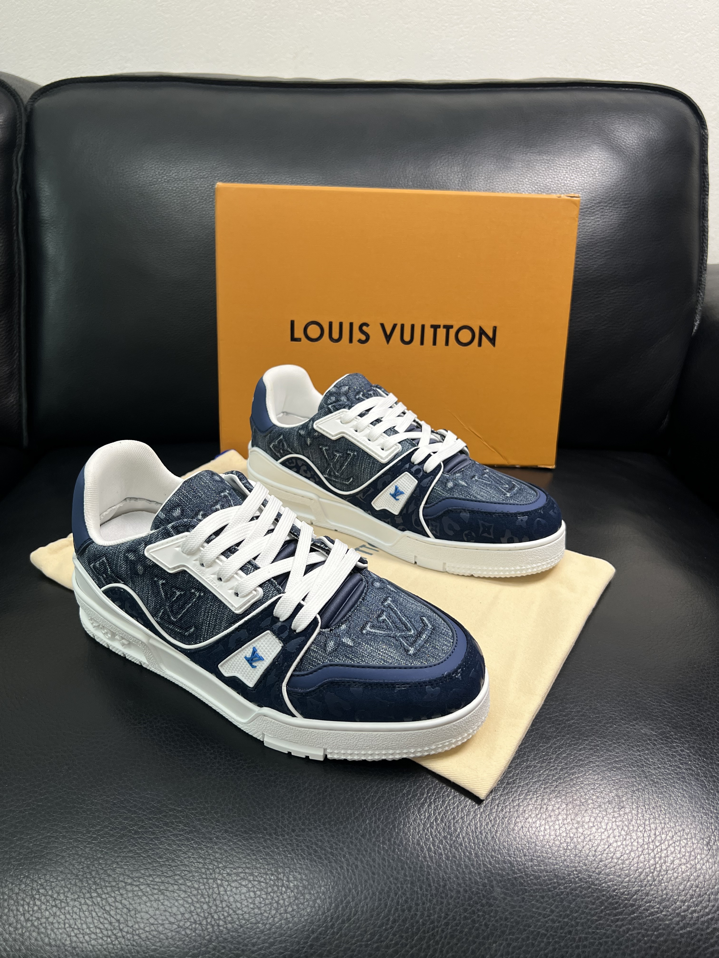 루이비통 신발 135773 Louis Vuitton Shoes 썸네일 이미지