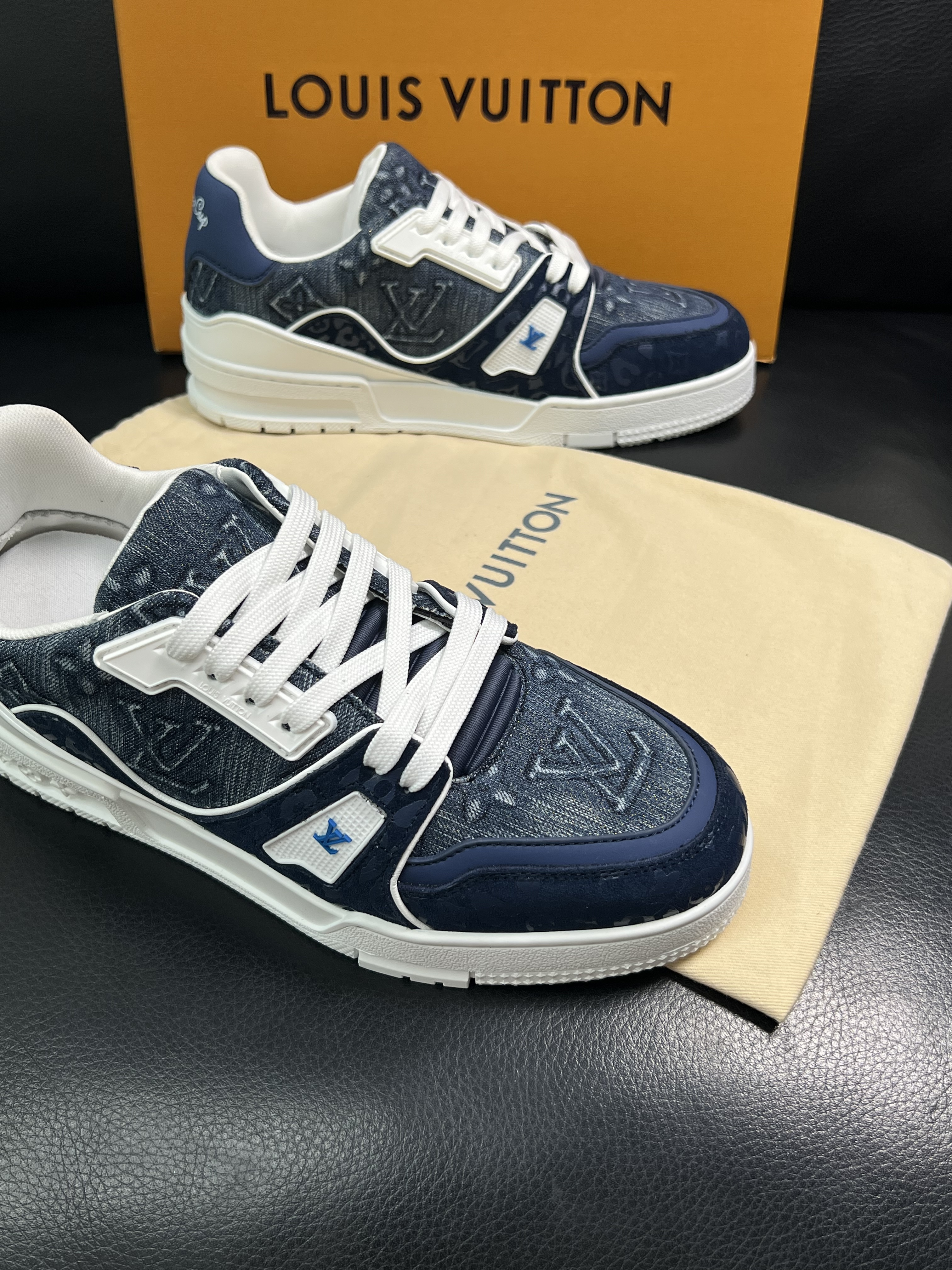 루이비통 신발 135773 Louis Vuitton Shoes 썸네일 이미지