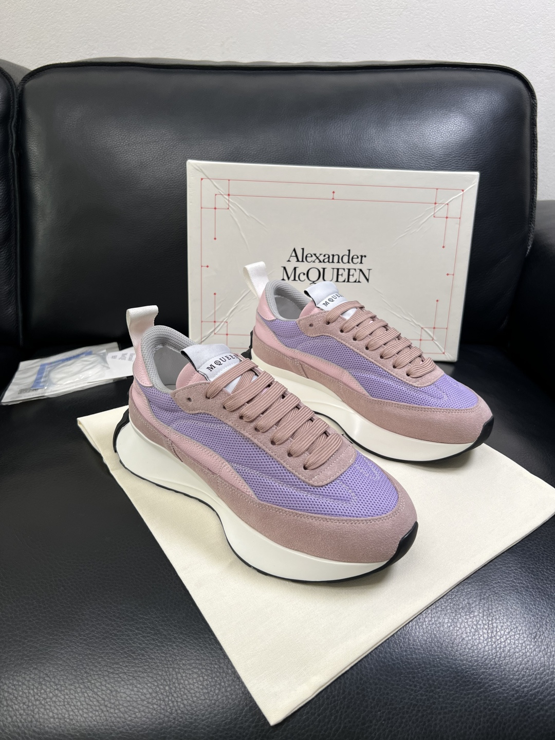 Alexander McQueen  高品质  顶级工艺品  麦昆  专柜同步 原厂配置，意大利进口原版
