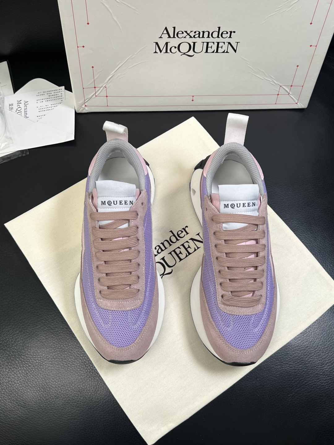 Alexander McQueen  高品质  顶级工艺品  麦昆  专柜同步 原厂配置，意大利进口原版