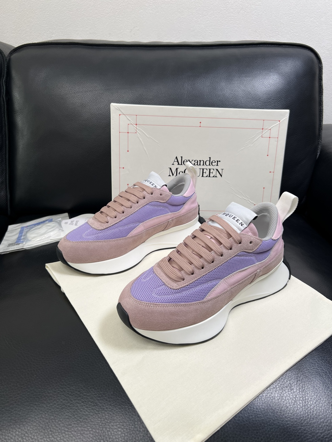 Alexander McQueen  高品质  顶级工艺品  麦昆  专柜同步 原厂配置，意大利进口原版