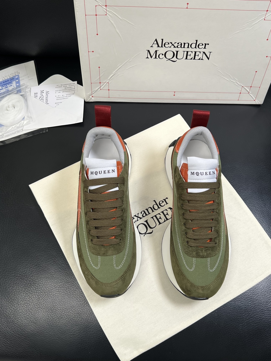 Alexander McQueen  高品质  顶级工艺品  麦昆  专柜同步 原厂配置，意大利进口原版