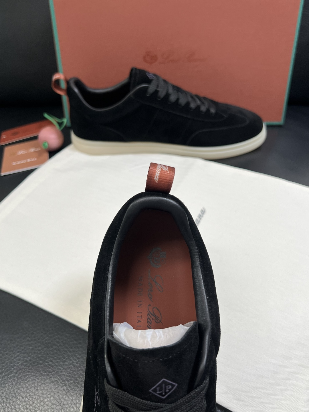 Loro Piana  高品质  顶级工艺品  诺悠翩雅  新品专柜同步原厂配置，鞋面意大利进口牛皮面料