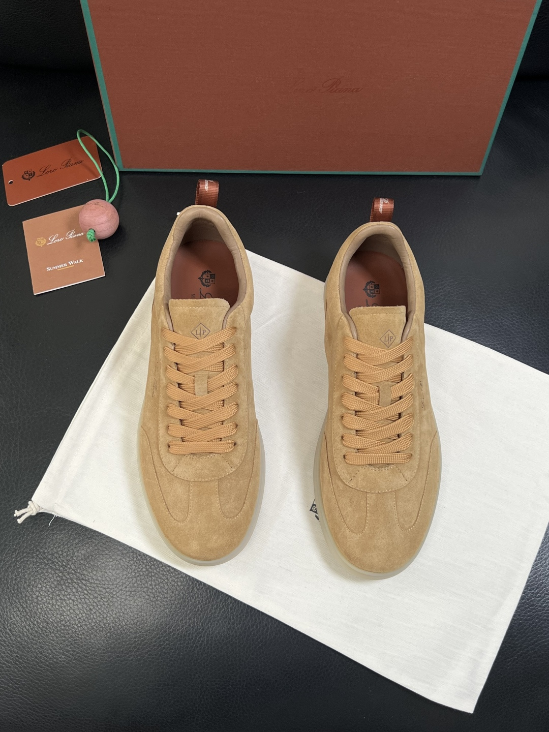 Loro Piana  高品质  顶级工艺品  诺悠翩雅  新品专柜同步原厂配置，鞋面意大利进口牛皮面料