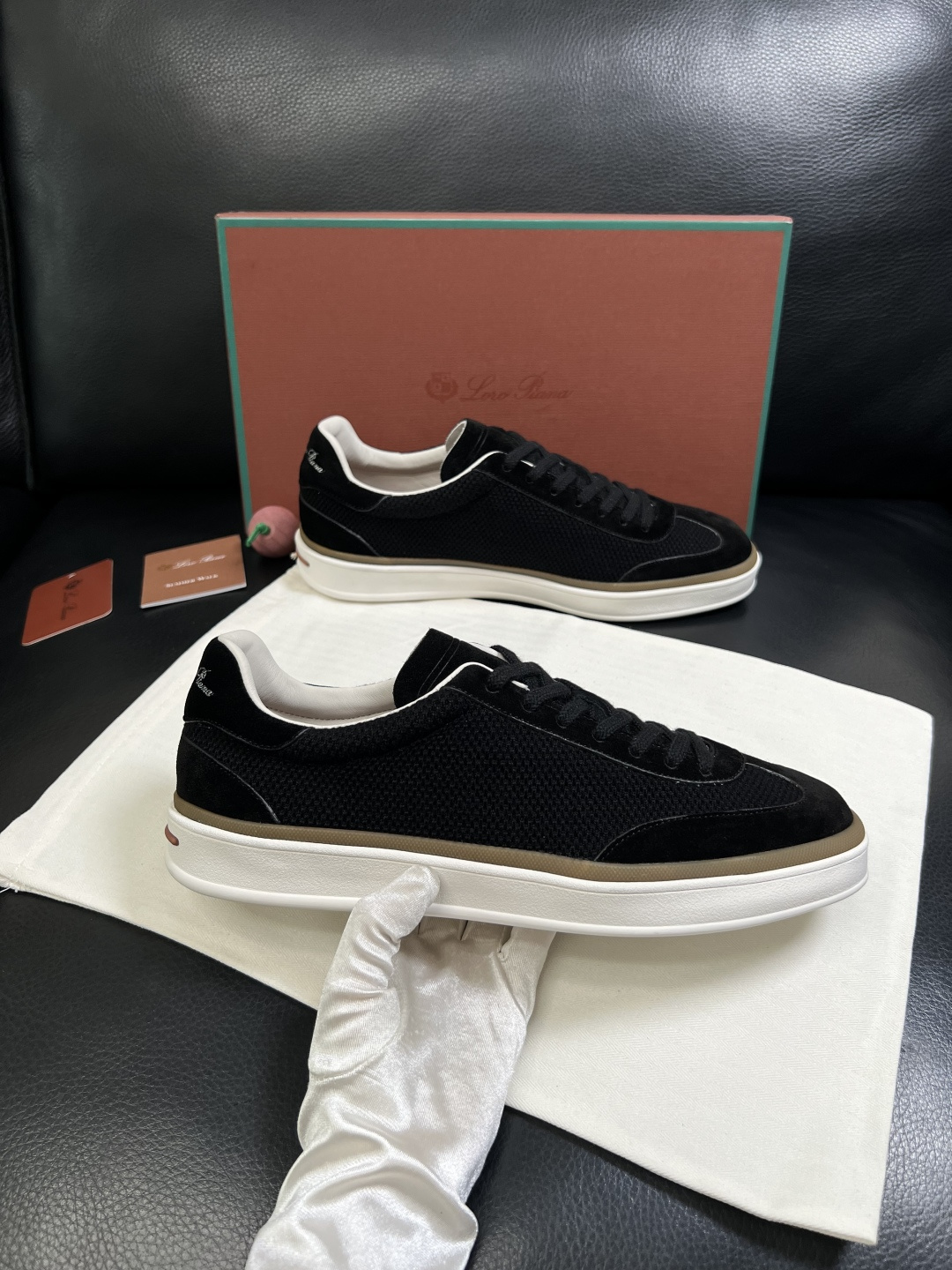 Loro Piana  高品质  顶级工艺品  诺悠翩雅  新品专柜同步原厂配置，鞋面意大利进口牛皮面料