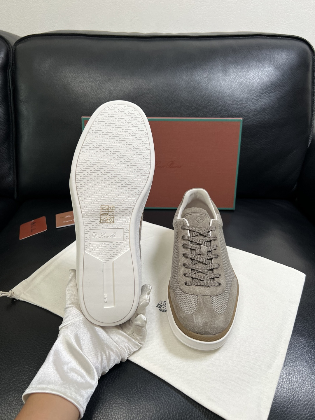Loro Piana  高品质  顶级工艺品  诺悠翩雅  新品专柜同步原厂配置，鞋面意大利进口牛皮面料