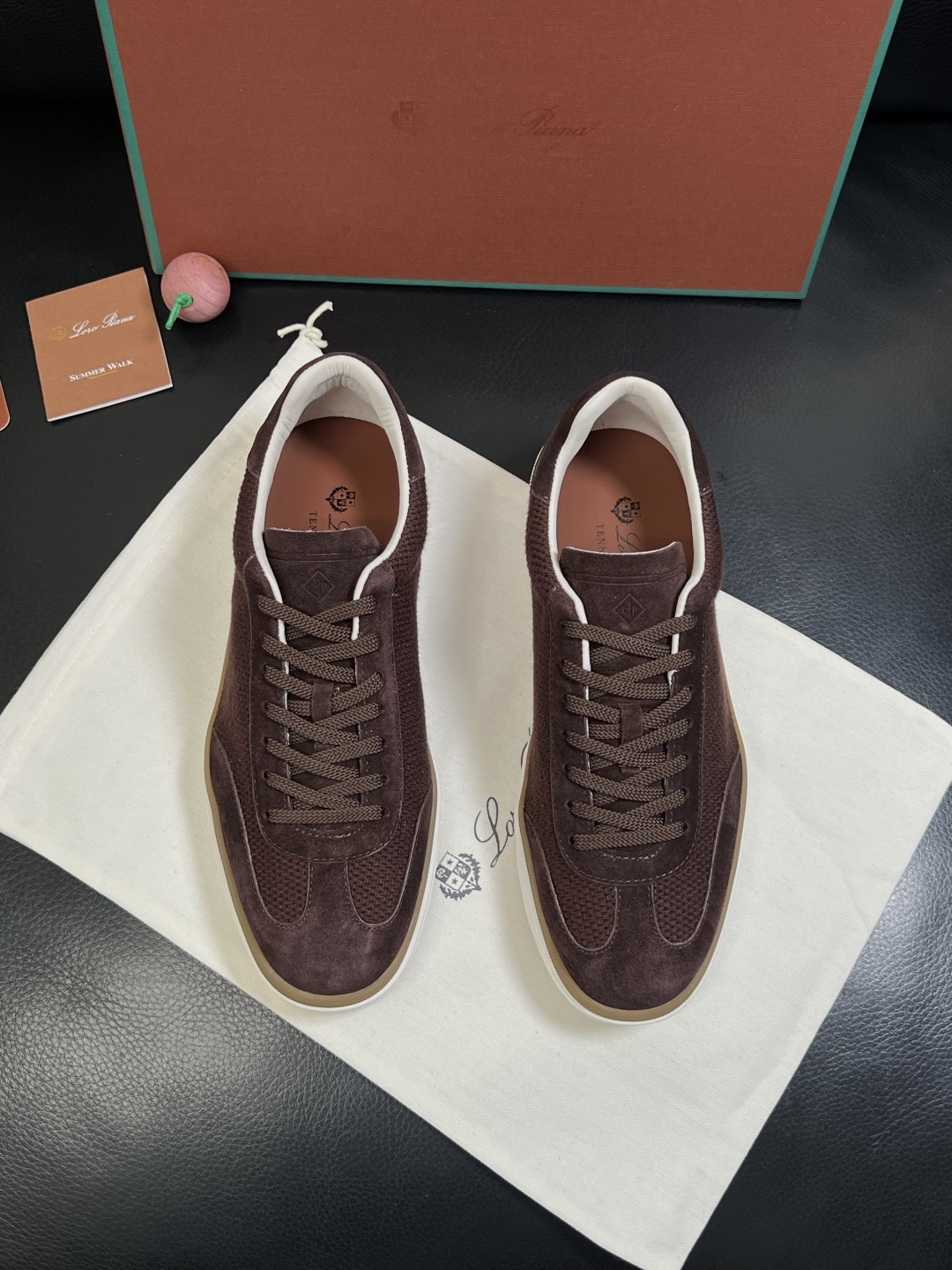 Loro Piana  高品质  顶级工艺品  诺悠翩雅  新品专柜同步原厂配置，鞋面意大利进口牛皮面料
