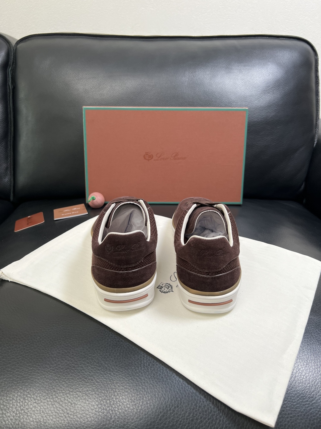 Loro Piana  高品质  顶级工艺品  诺悠翩雅  新品专柜同步原厂配置，鞋面意大利进口牛皮面料