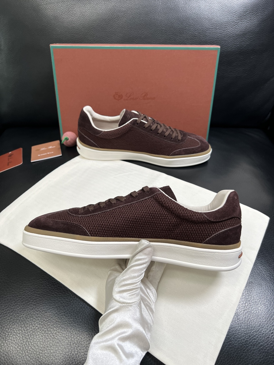 Loro Piana  高品质  顶级工艺品  诺悠翩雅  新品专柜同步原厂配置，鞋面意大利进口牛皮面料