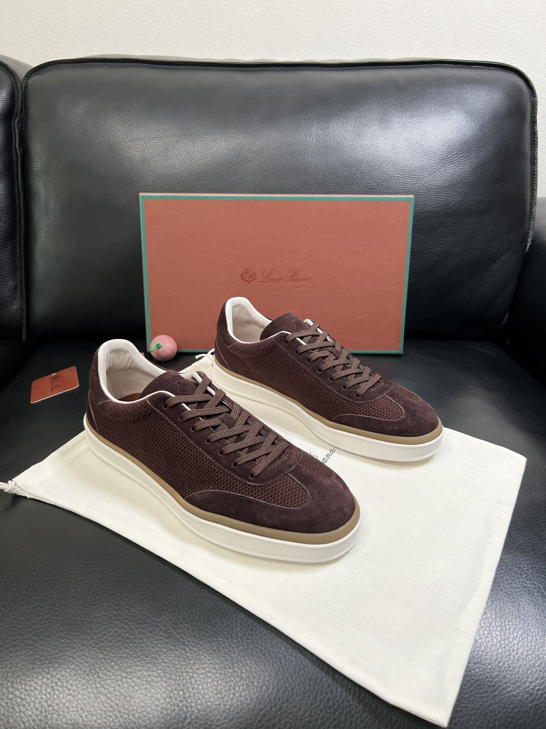 Loro Piana  高品质  顶级工艺品  诺悠翩雅  新品专柜同步原厂配置，鞋面意大利进口牛皮面料