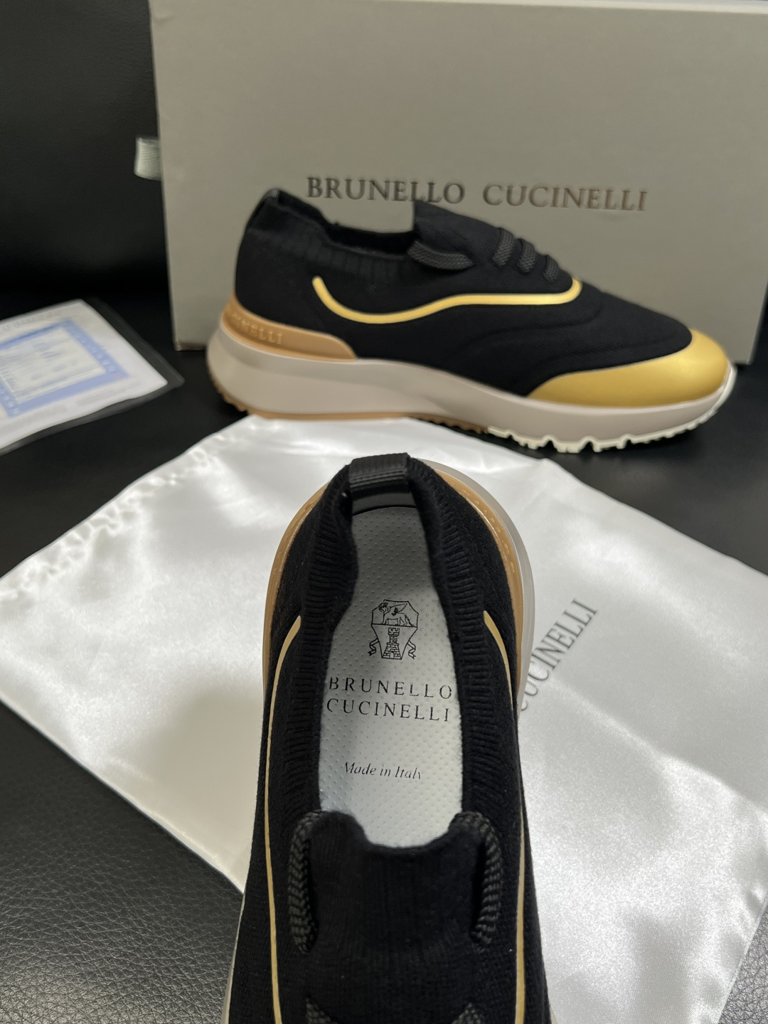 Brunello Cucinelli  高品质 顶级工艺品  BC  专柜同步原厂配置，意大利进口牛皮面