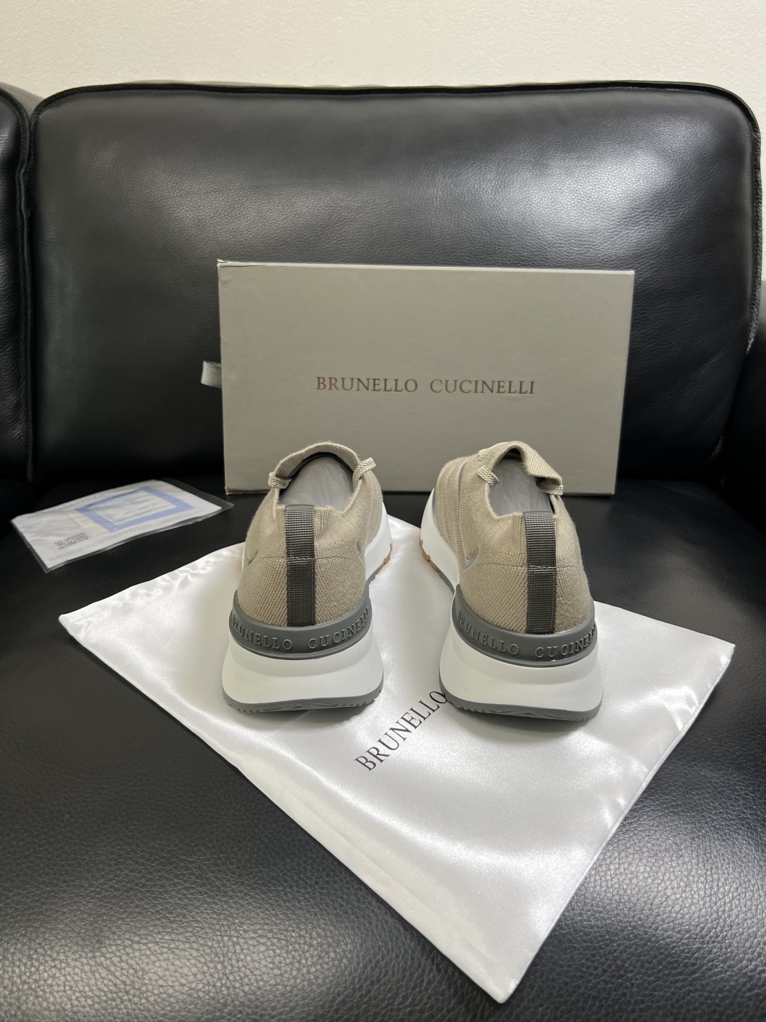 Brunello Cucinelli  高品质 顶级工艺品  BC  专柜同步原厂配置，意大利进口牛皮面