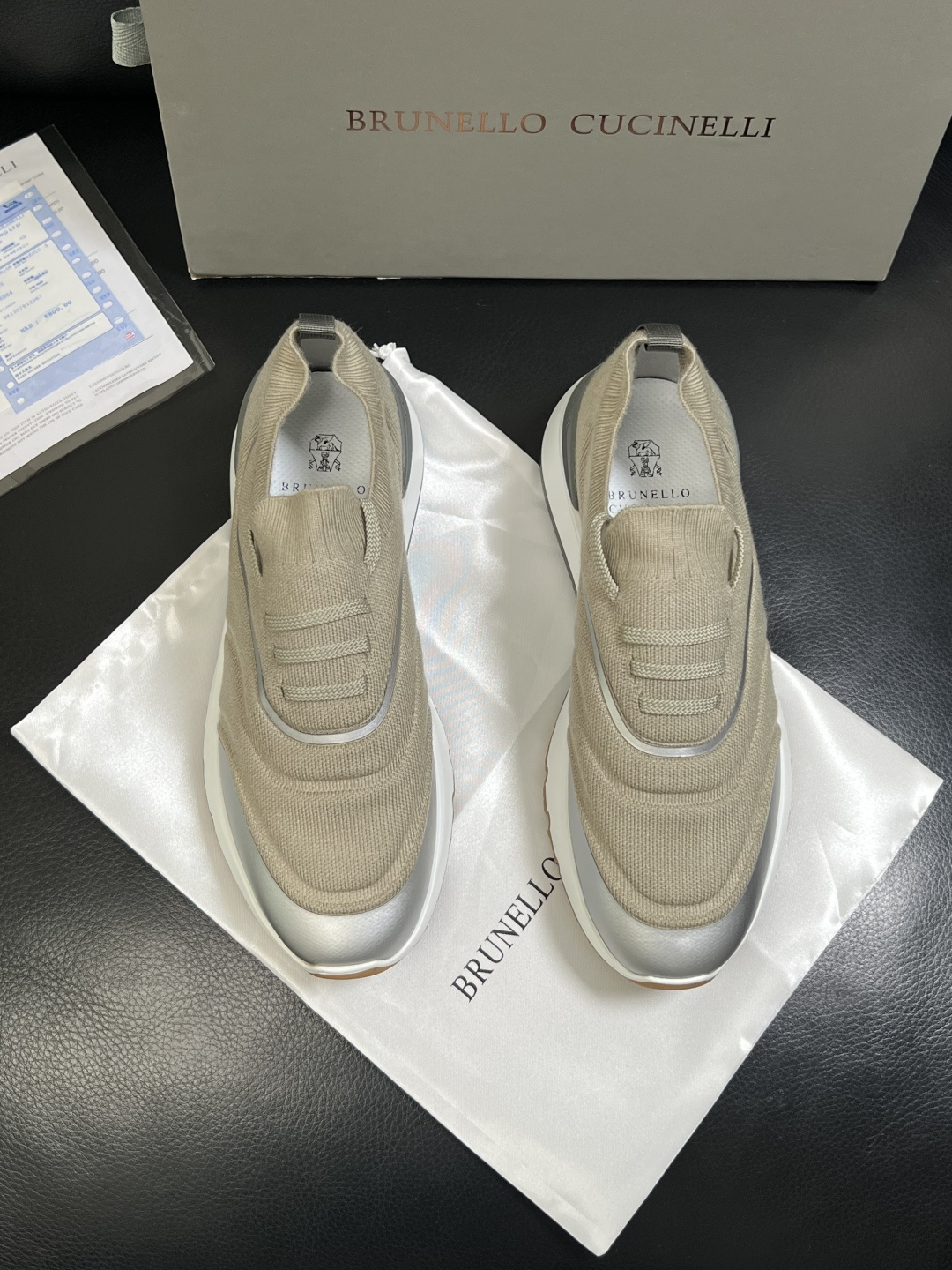 Brunello Cucinelli  高品质 顶级工艺品  BC  专柜同步原厂配置，意大利进口牛皮面