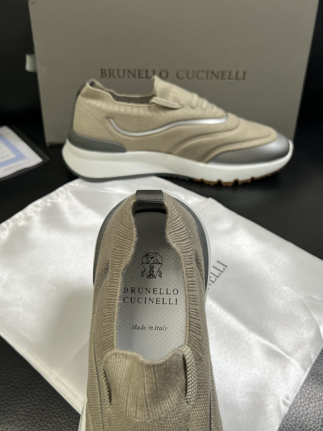 Brunello Cucinelli  高品质 顶级工艺品  BC  专柜同步原厂配置，意大利进口牛皮面