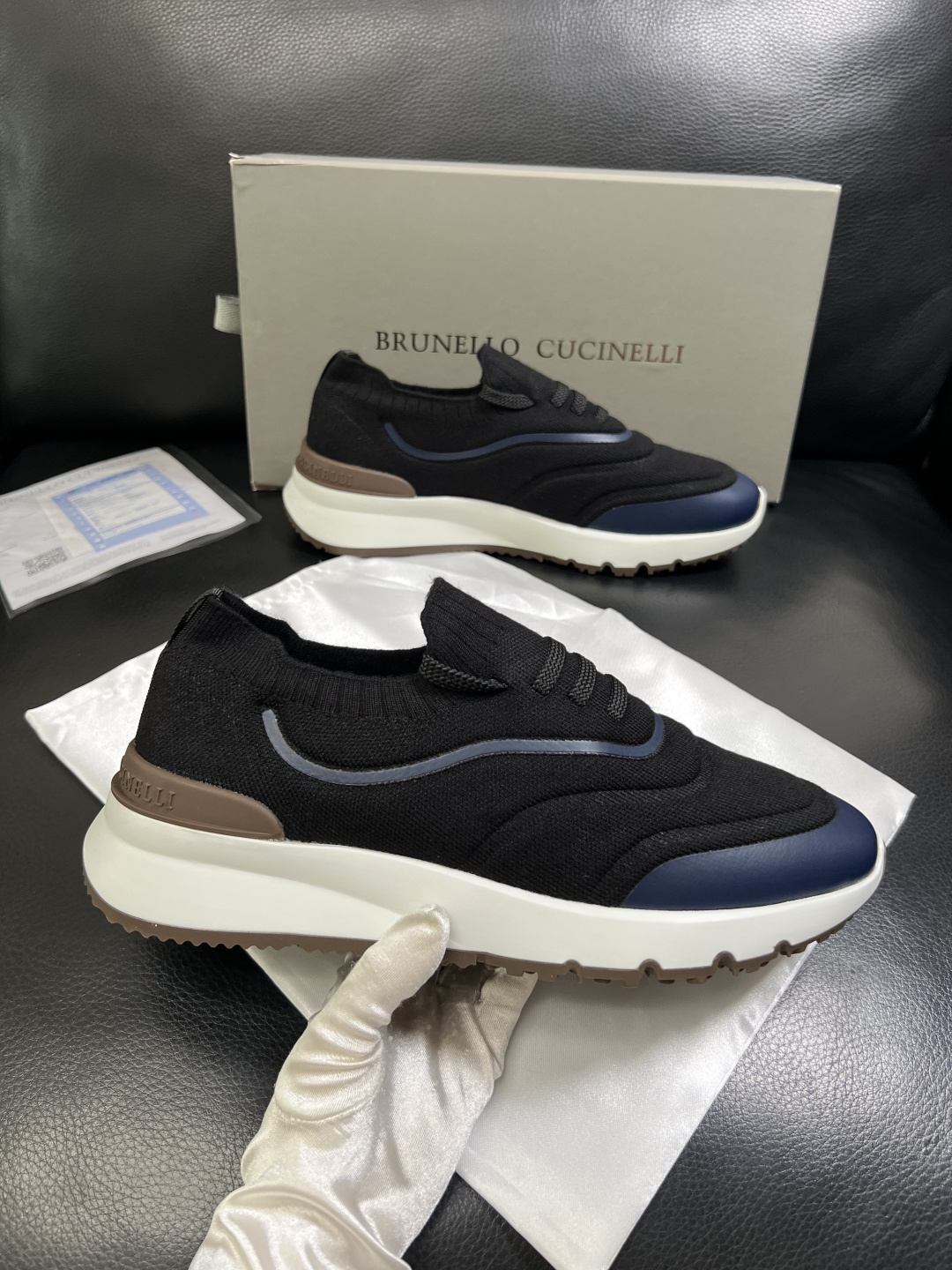 Brunello Cucinelli  高品质 顶级工艺品  BC  专柜同步原厂配置，意大利进口牛皮面