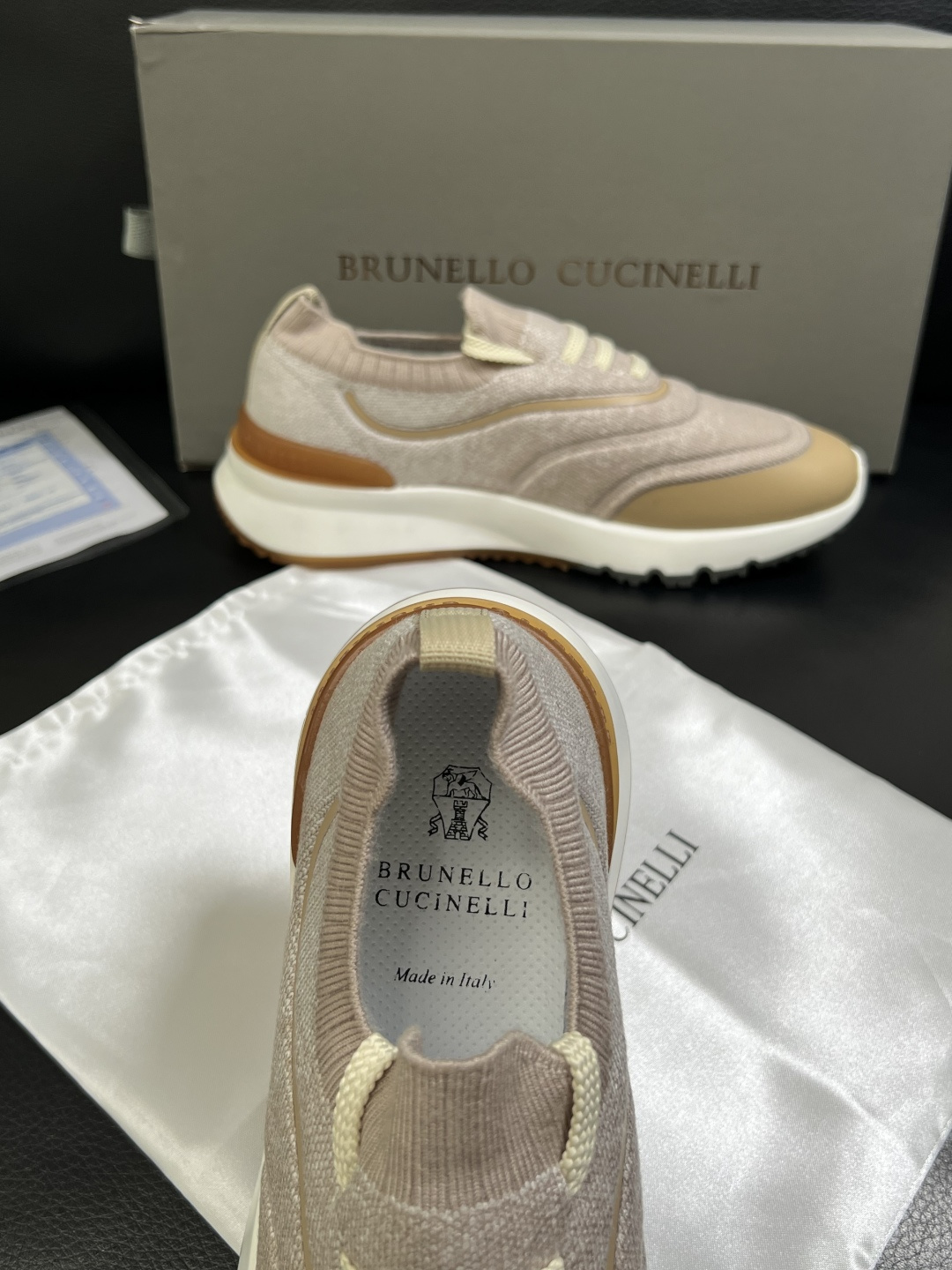 Brunello Cucinelli  高品质 顶级工艺品  BC  专柜同步原厂配置，意大利进口牛皮面