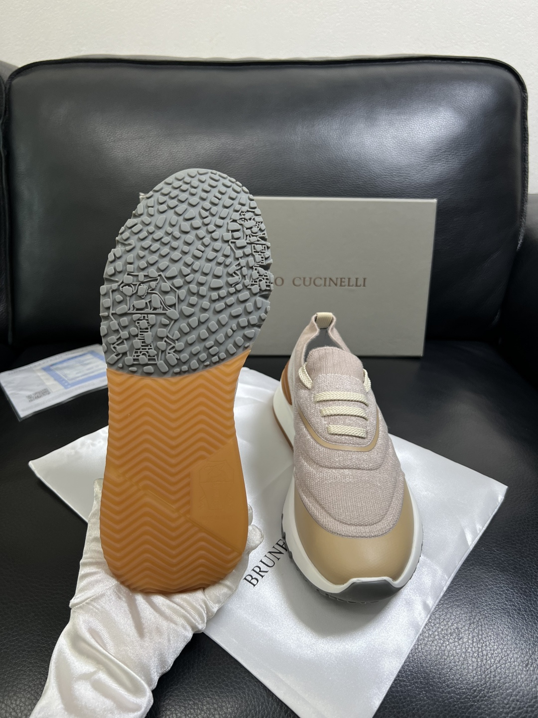Brunello Cucinelli  高品质 顶级工艺品  BC  专柜同步原厂配置，意大利进口牛皮面
